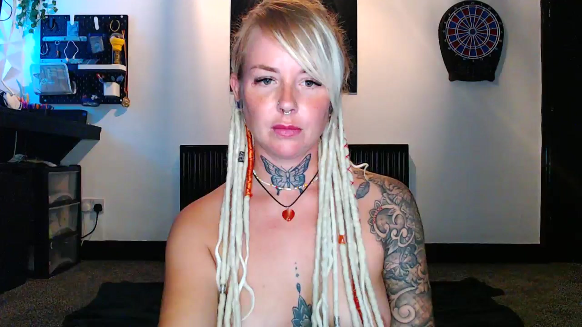 Gallery image thumbnail from pixieDread's myfreecams stream on, 08/15/2025, 20:25 image 7 of 20