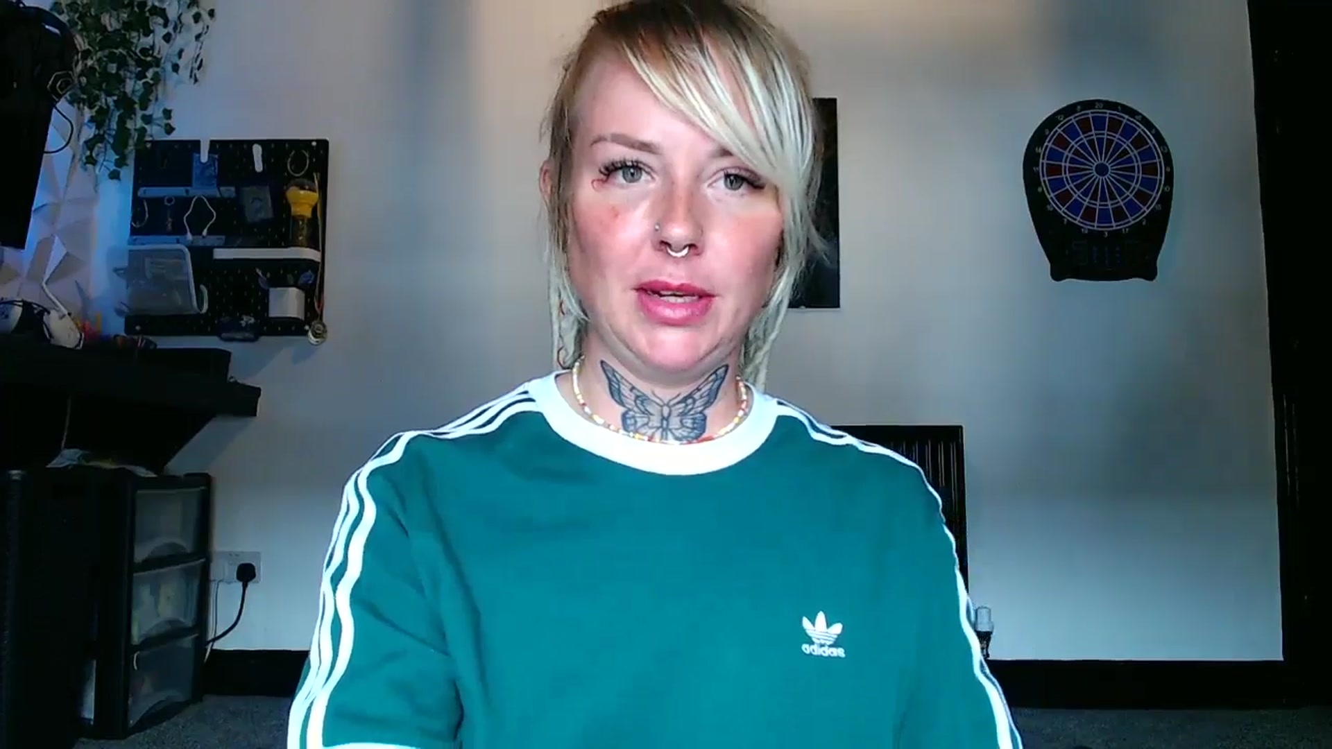 Gallery image thumbnail from pixieDread's myfreecams stream on, 08/18/2025, 13:00 image 10 of 20