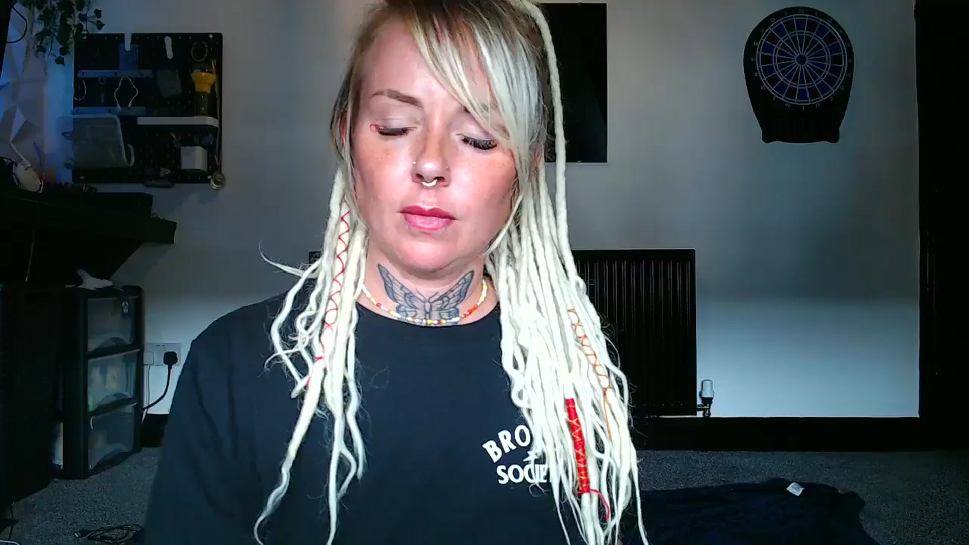 Gallery image thumbnail from pixieDread's myfreecams stream on, 08/20/2025, 13:06 image 16 of 20
