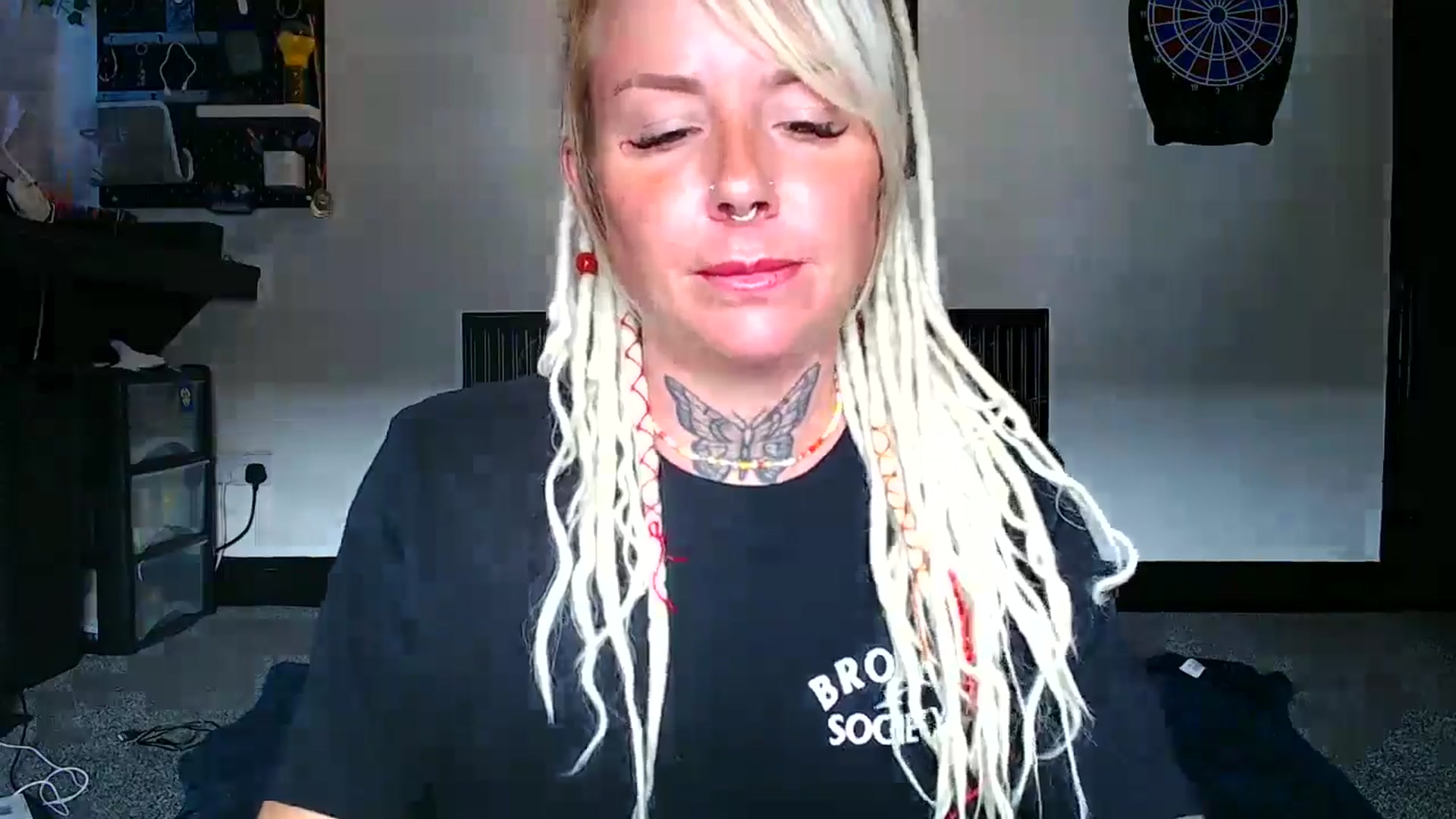 Gallery image thumbnail from pixieDread's myfreecams stream on, 08/20/2025, 13:06 image 6 of 20