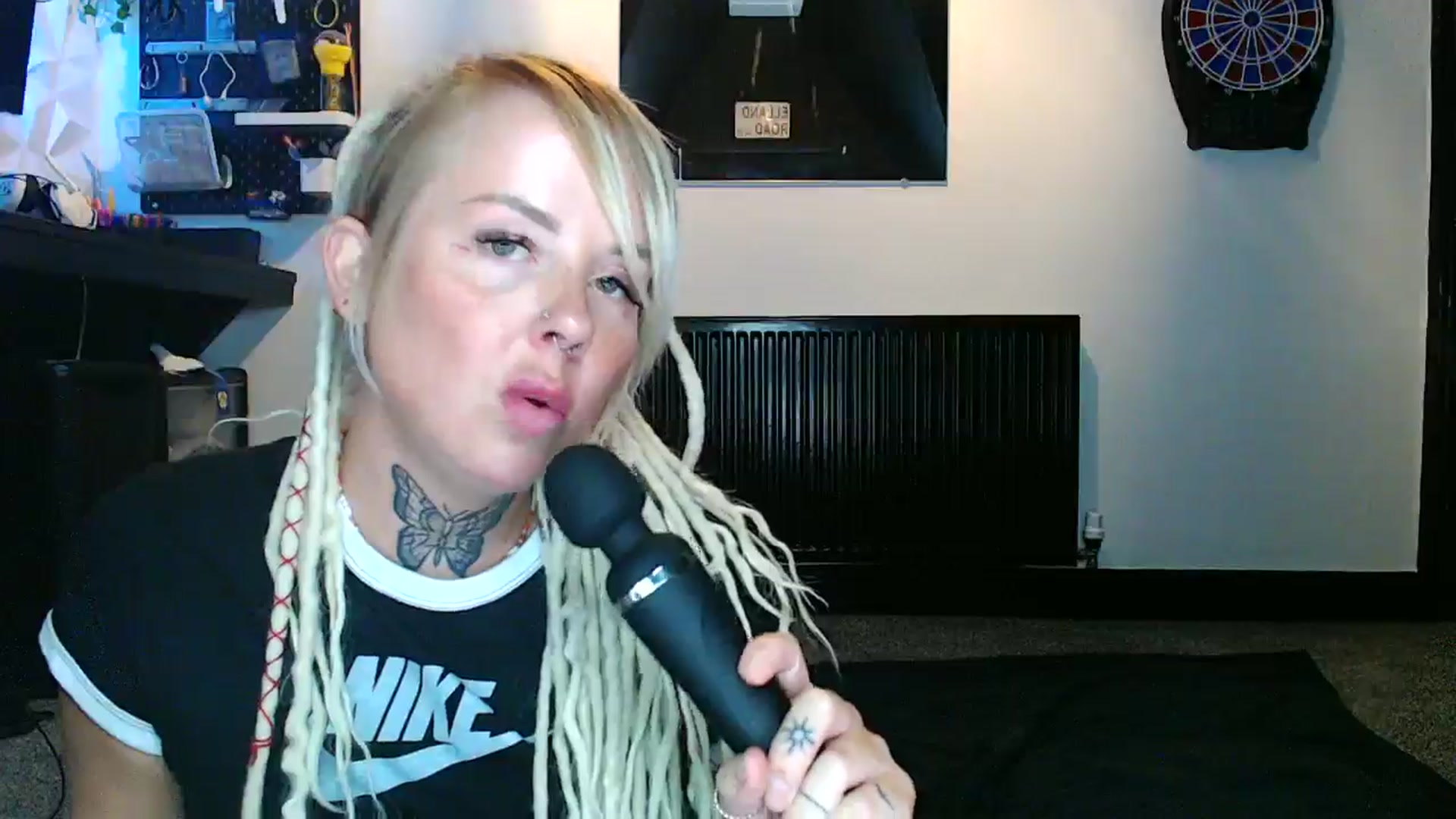 Gallery image thumbnail from pixieDread's myfreecams stream on, 08/21/2025, 13:05 image 18 of 20