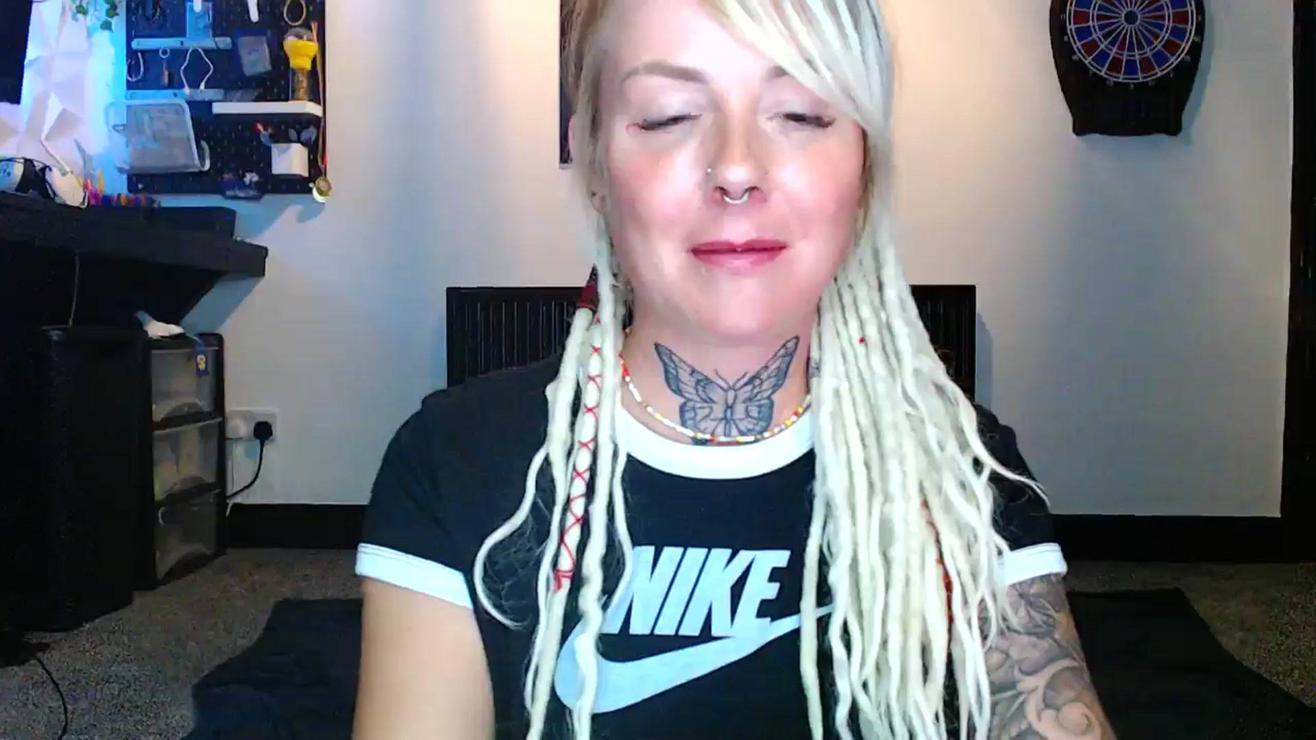 Gallery image thumbnail from pixieDread's myfreecams stream on, 08/21/2025, 13:29 image 6 of 20