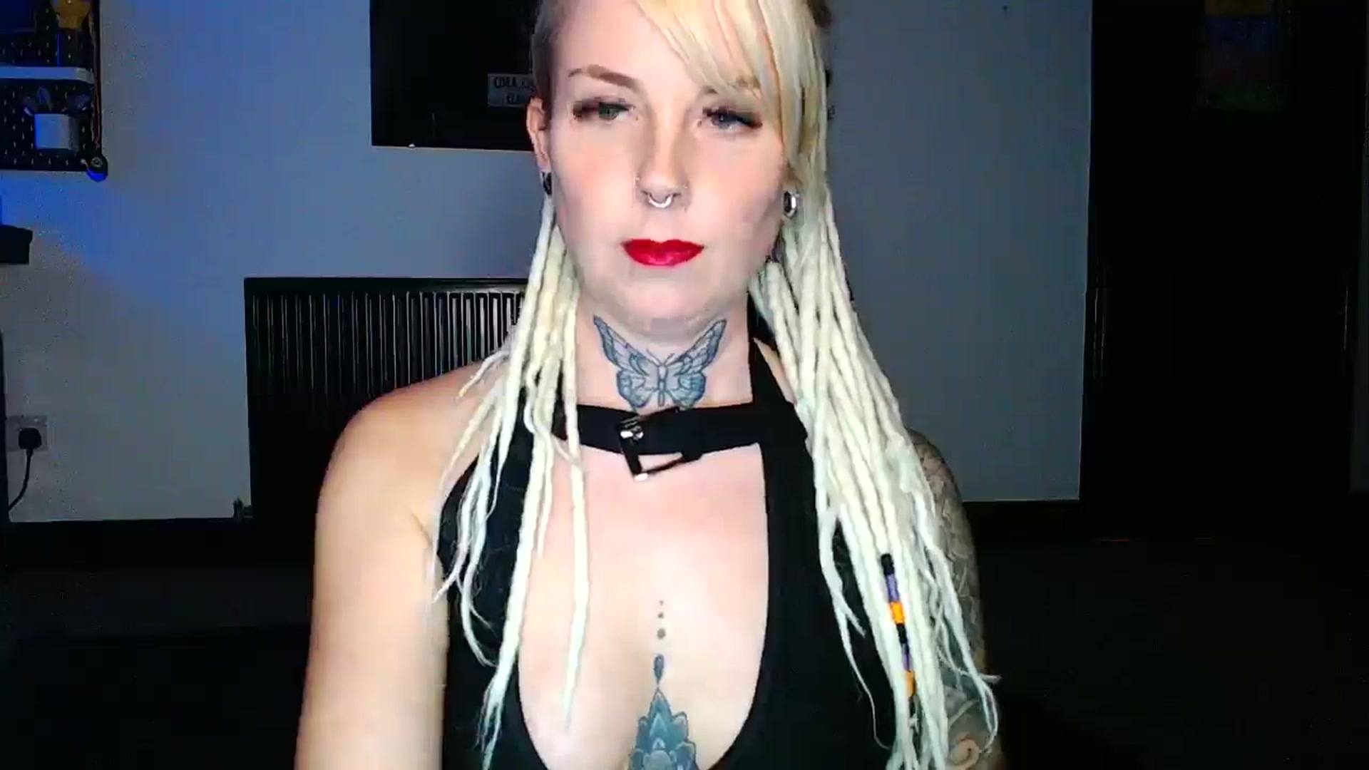 Gallery image thumbnail from pixieDread's myfreecams stream on, 11/14/2025, 22:11 image 4 of 20