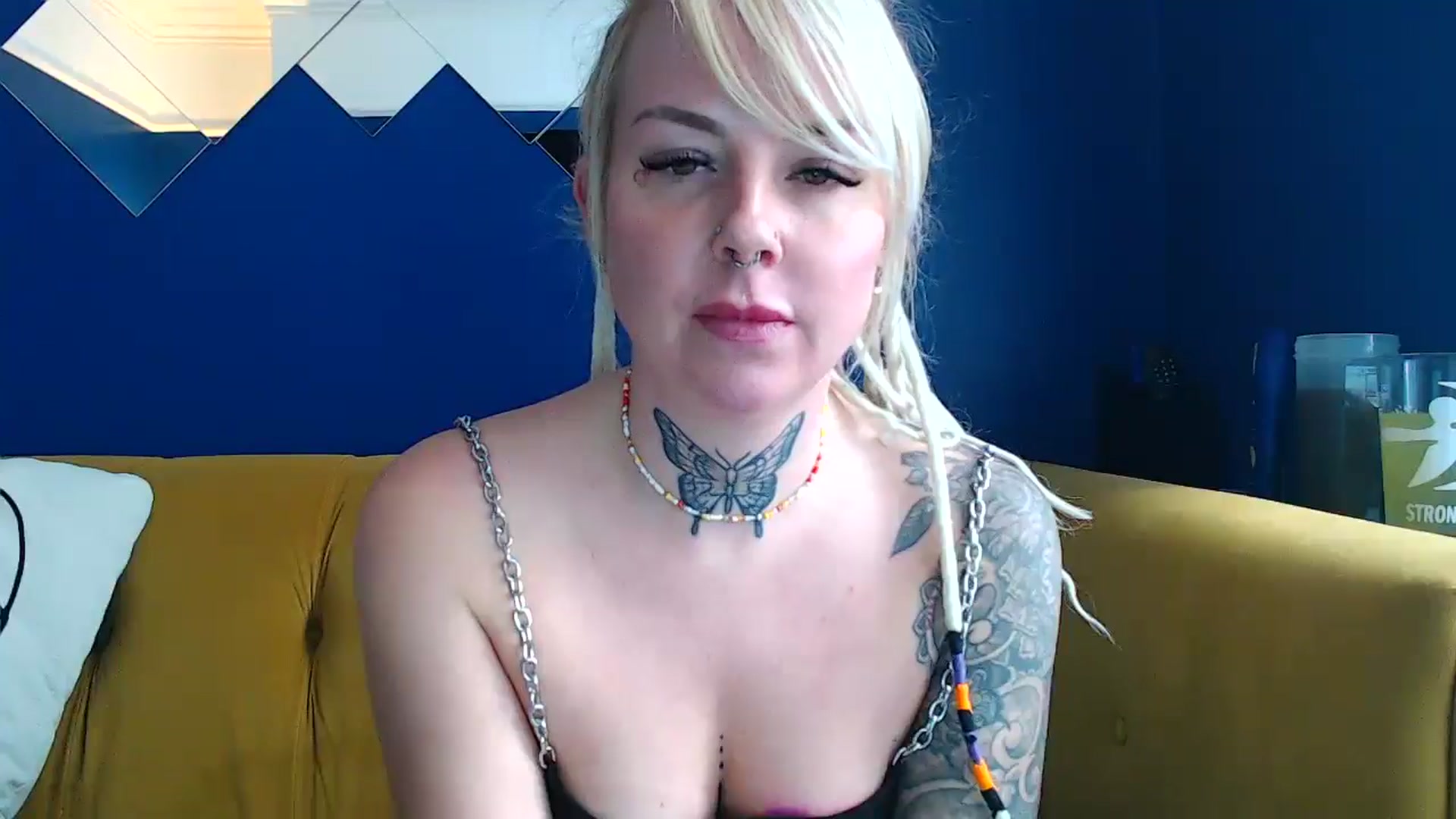 Gallery image thumbnail from pixieDread's myfreecams stream on, 11/17/2025, 13:21 image 17 of 20