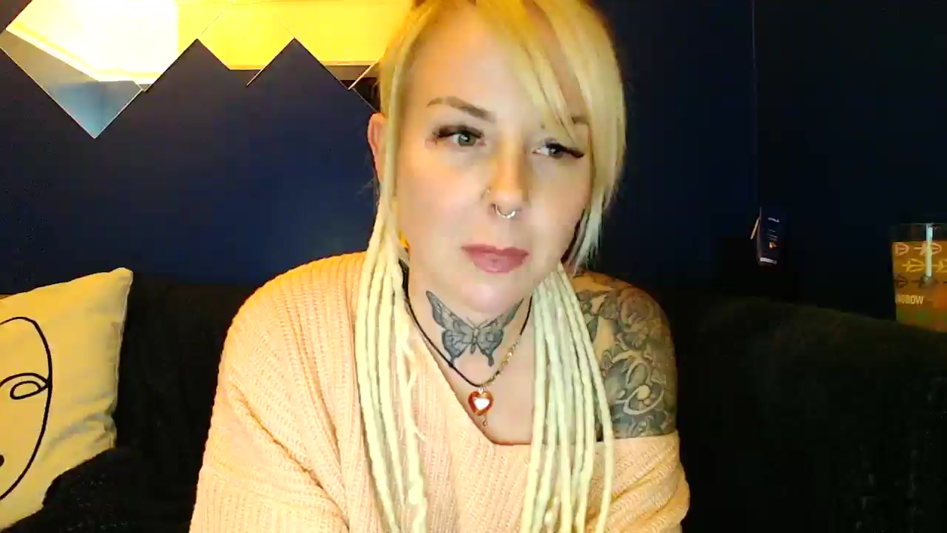 Gallery image thumbnail from pixieDread's myfreecams stream on, 11/21/2025, 21:36 image 3 of 20