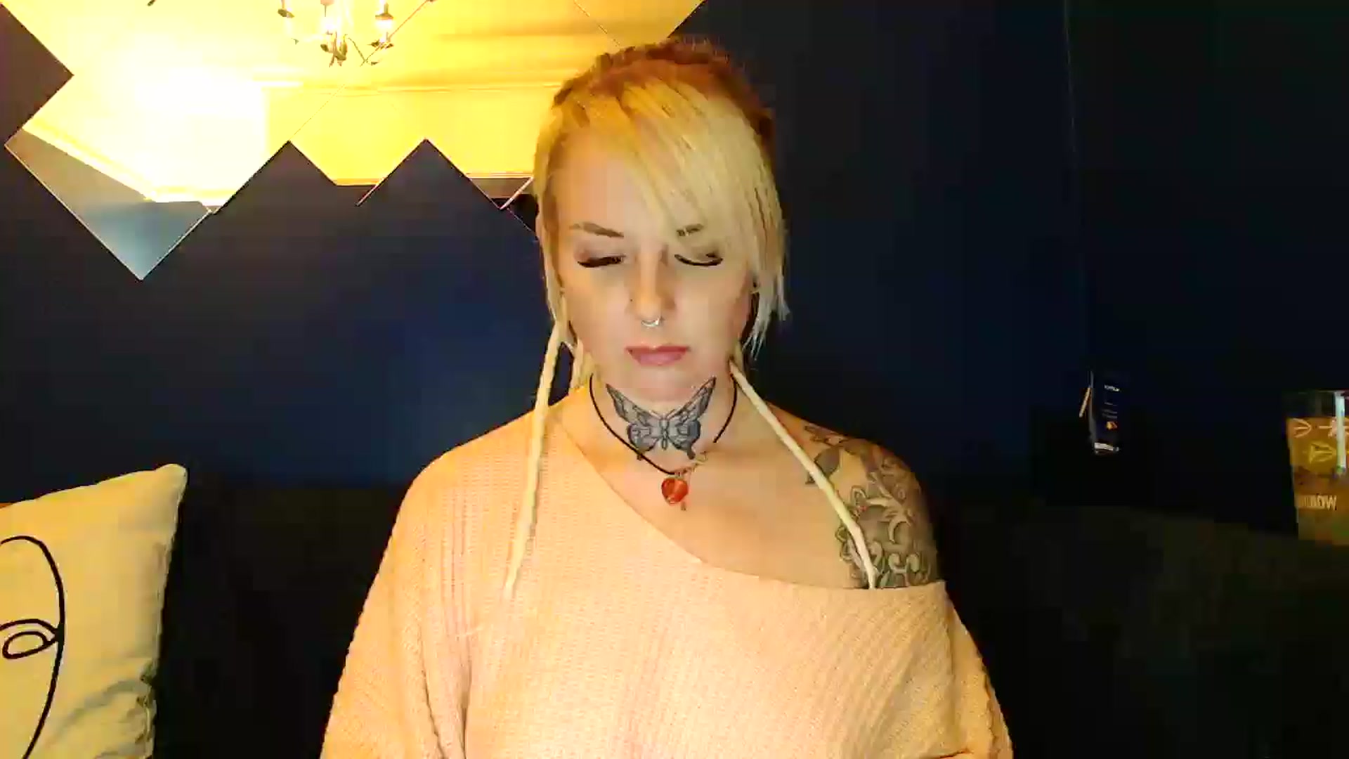 Gallery image thumbnail from pixieDread's myfreecams stream on, 11/21/2025, 21:36 image 11 of 20