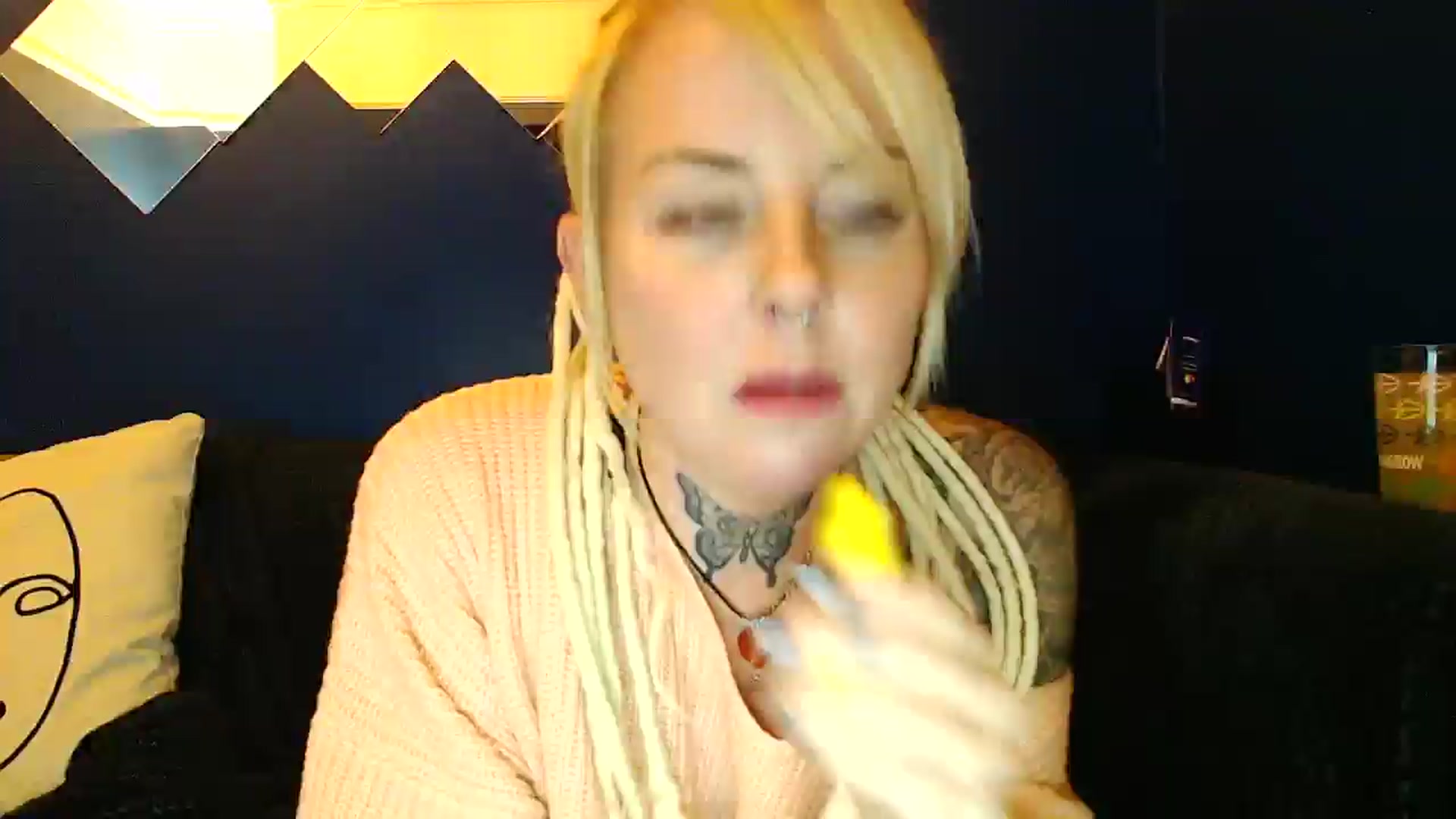 Gallery image thumbnail from pixieDread's myfreecams stream on, 11/21/2025, 21:36 image 1 of 20