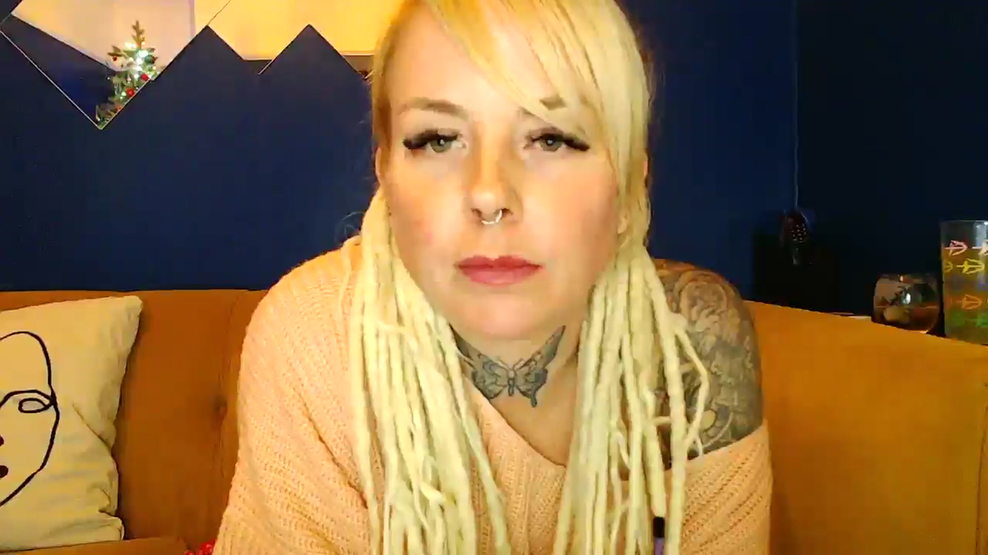 Gallery image thumbnail from pixieDread's myfreecams stream on, 11/26/2025, 23:23 image 15 of 20