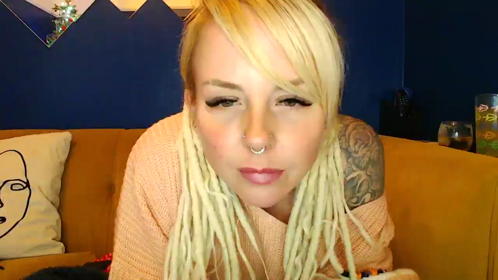 Gallery image thumbnail from pixieDread's myfreecams stream on, 11/26/2025, 23:23 image 12 of 20