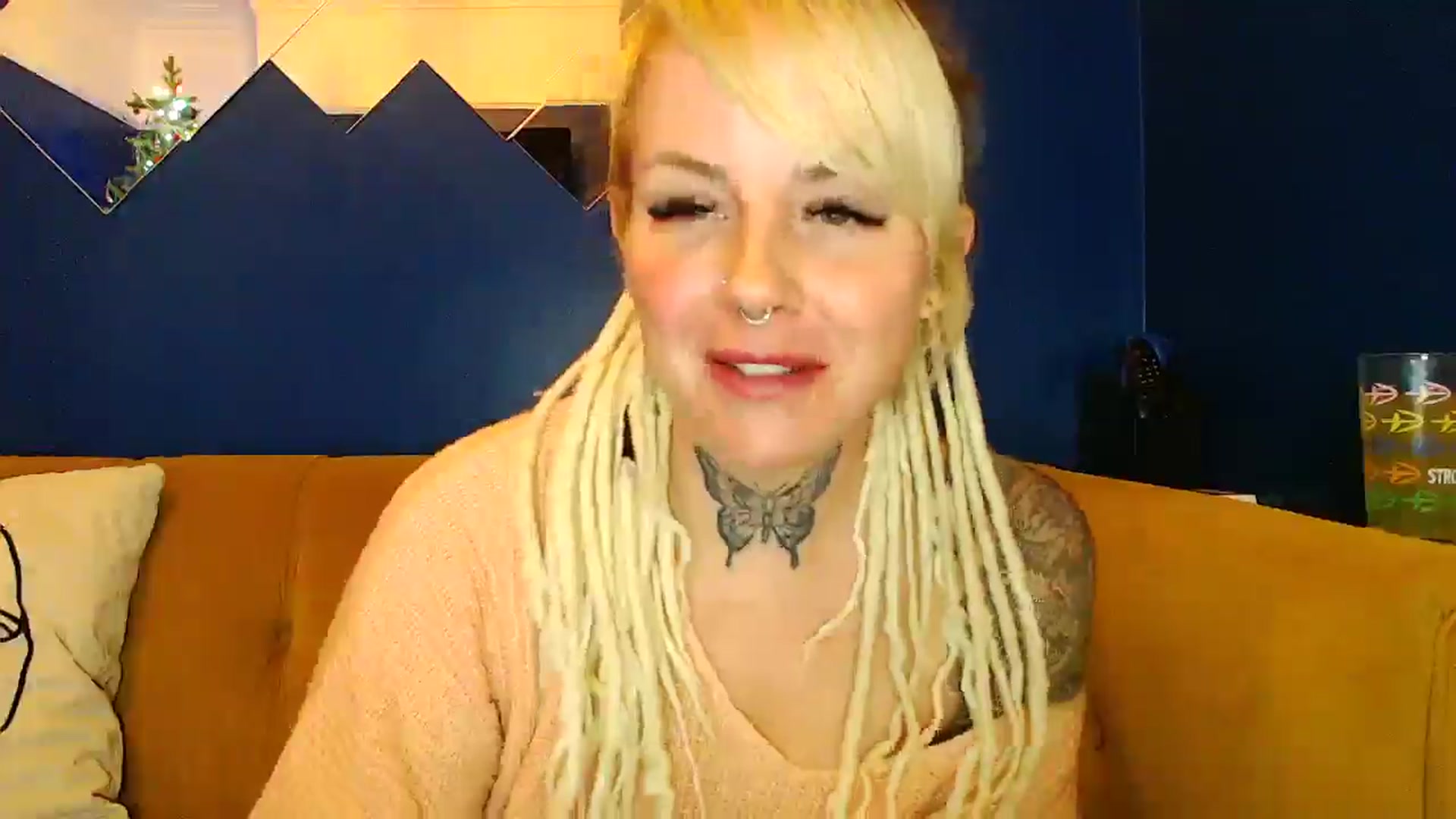 Gallery image thumbnail from pixieDread's myfreecams stream on, 11/26/2025, 23:23 image 4 of 20