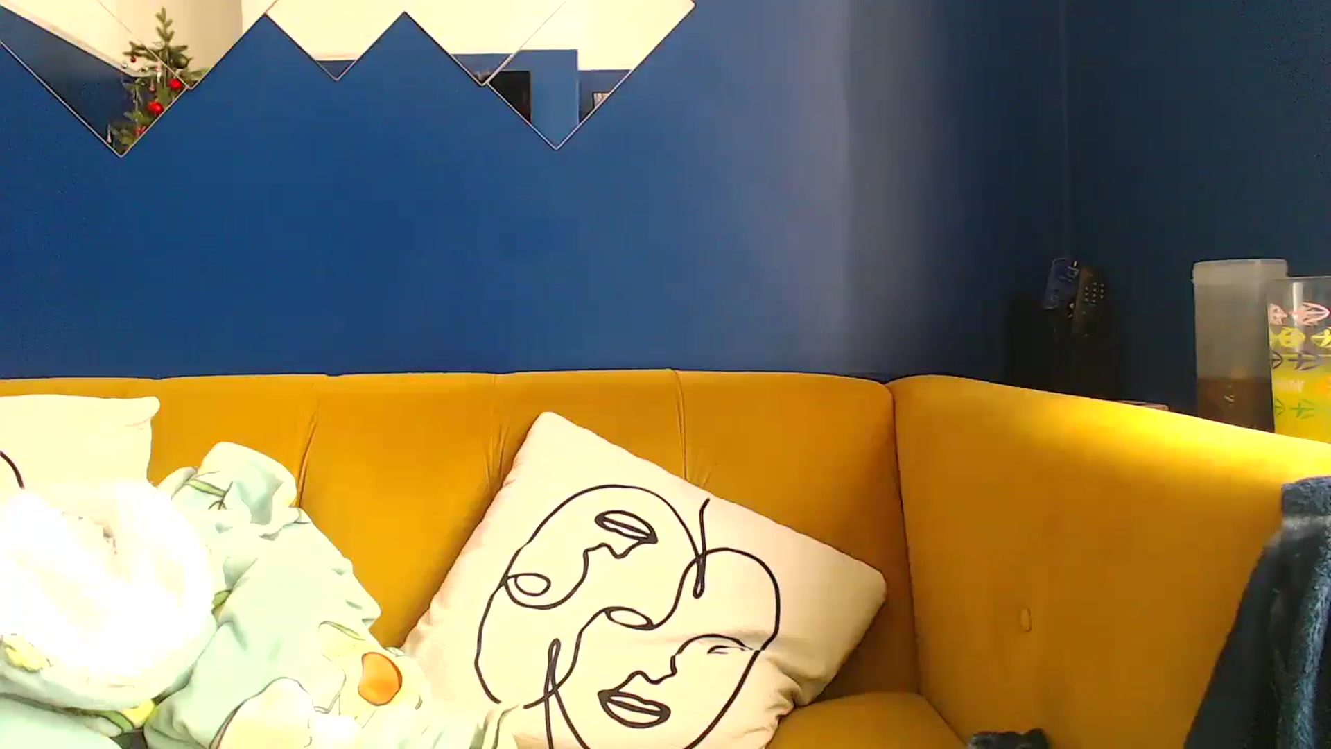 Gallery image thumbnail from pixieDread's myfreecams stream on, 12/02/2025, 14:36 image 14 of 20