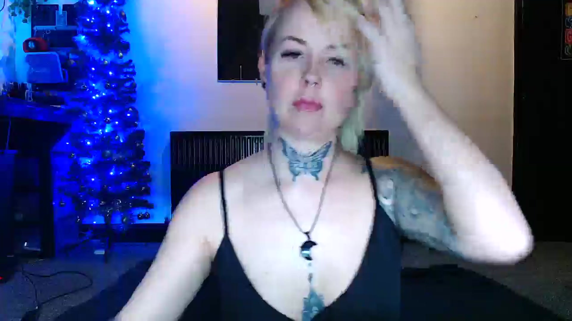 Gallery image thumbnail from pixieDread's myfreecams stream on, 12/16/2025, 13:01 image 7 of 20