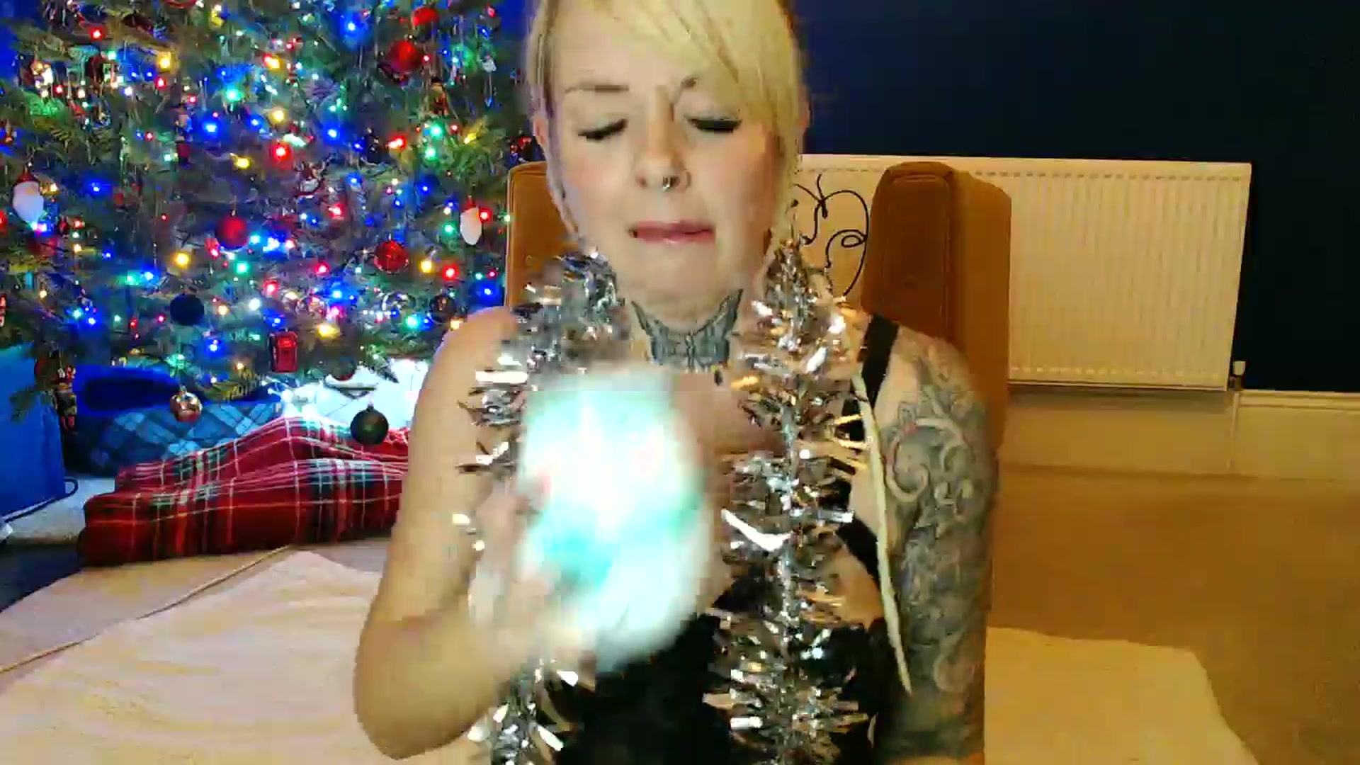 Gallery image thumbnail from pixieDread's myfreecams stream on, 12/19/2025, 22:20 image 14 of 20