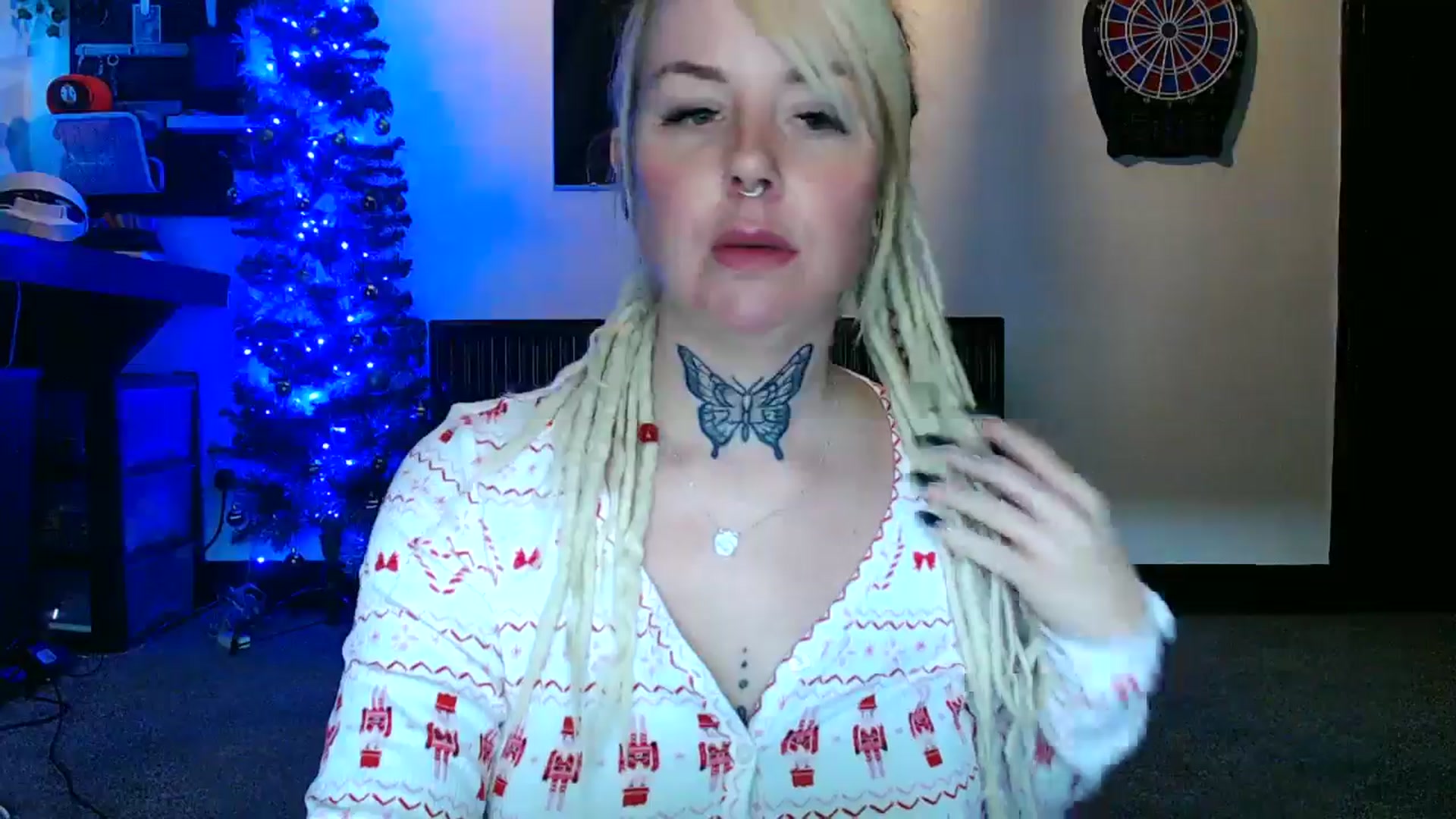 Gallery image thumbnail from pixieDread's myfreecams stream on, 12/27/2025, 12:02 image 14 of 20