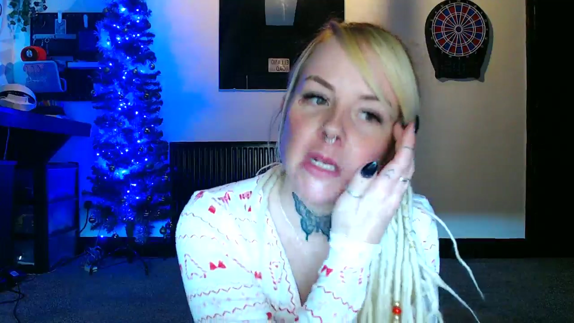 Gallery image thumbnail from pixieDread's myfreecams stream on, 12/27/2025, 12:02 image 4 of 20