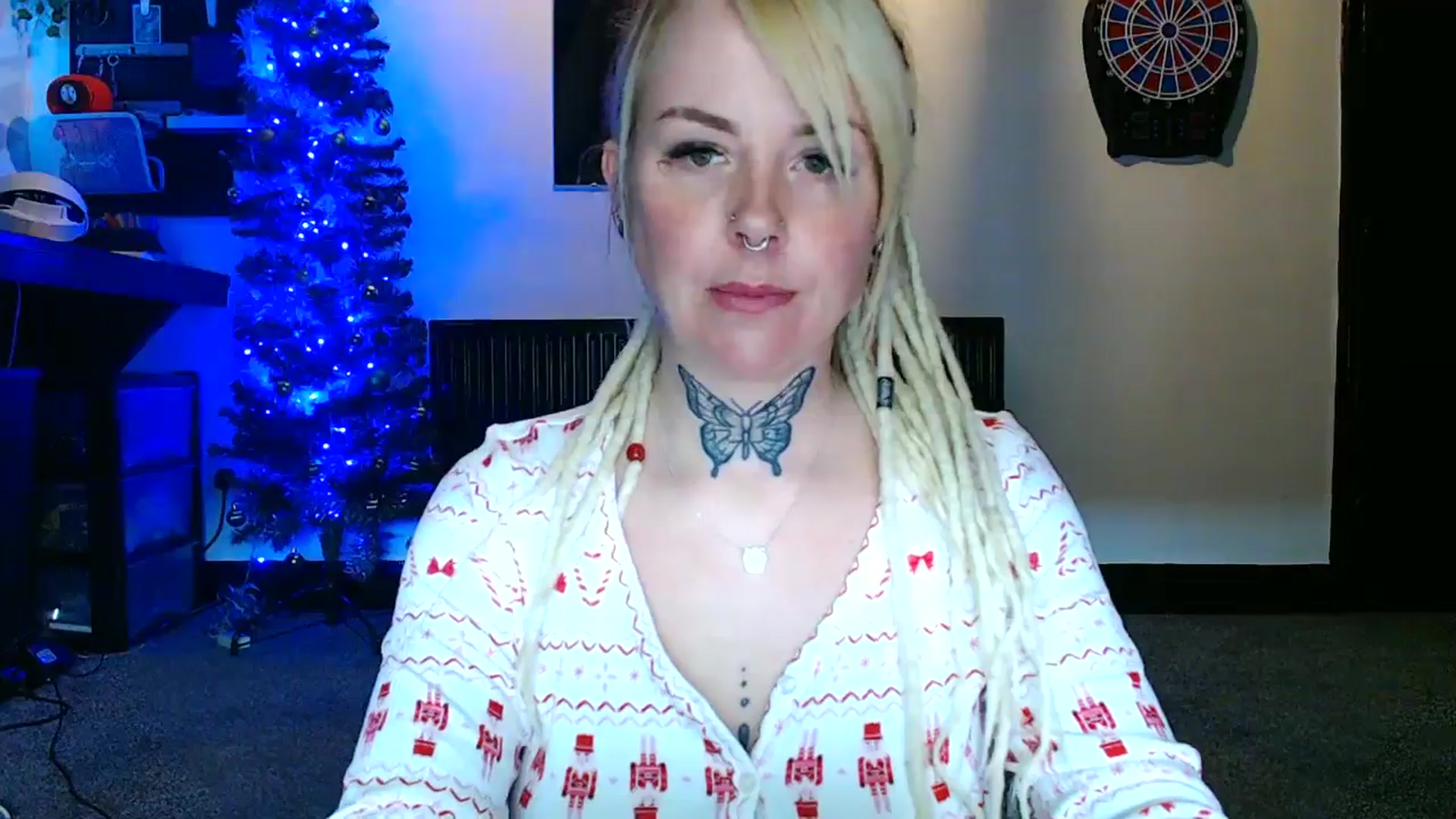 Gallery image thumbnail from pixieDread's myfreecams stream on, 12/27/2025, 12:02 image 11 of 20