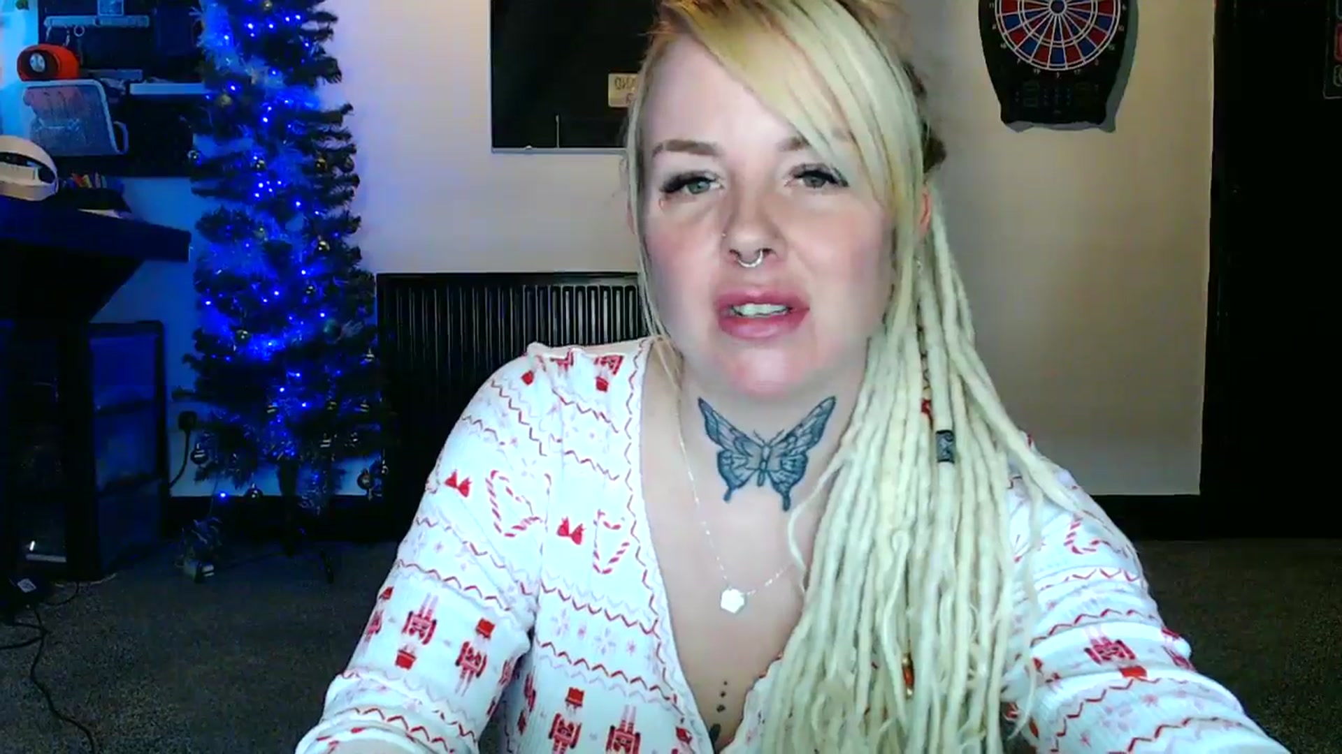 Gallery image thumbnail from pixieDread's myfreecams stream on, 12/27/2025, 12:34 image 15 of 20
