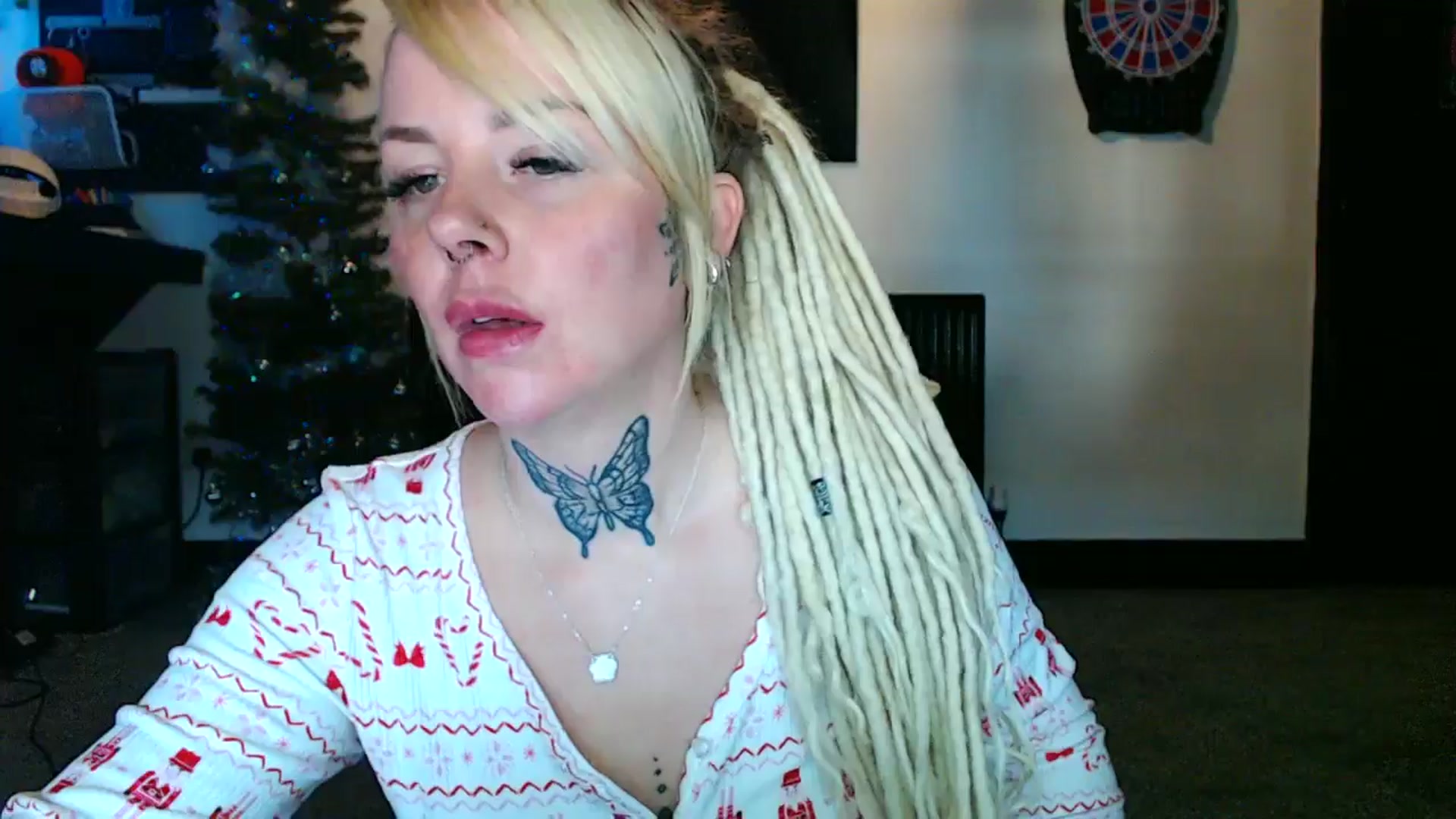 Gallery image thumbnail from pixieDread's myfreecams stream on, 12/27/2025, 12:34 image 11 of 20