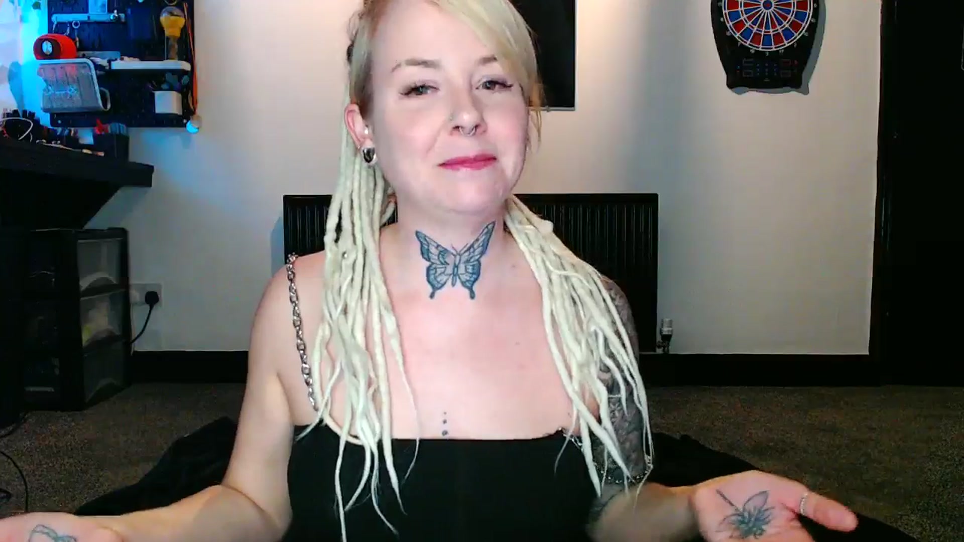 Gallery image thumbnail from pixieDread's myfreecams stream on, 01/02/2026, 19:47 image 10 of 20