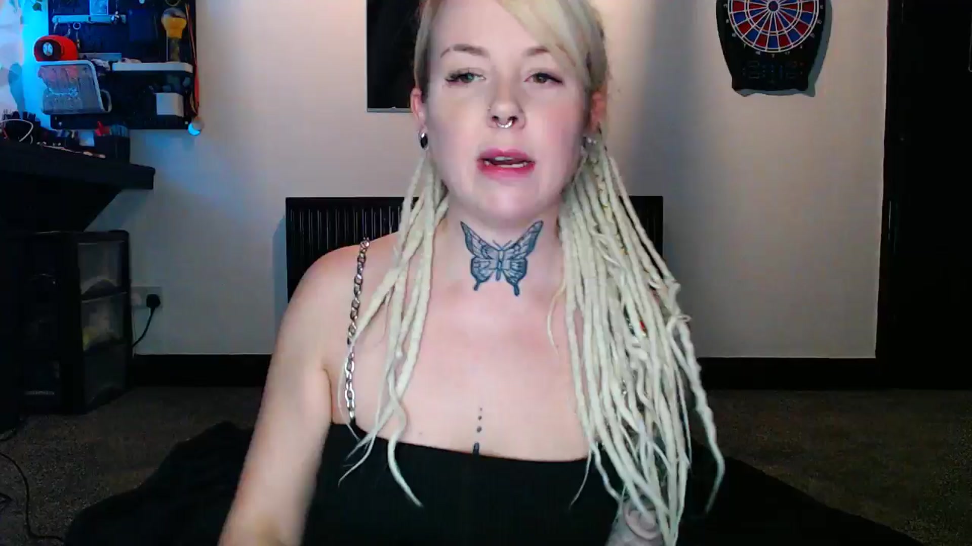 Gallery image thumbnail from pixieDread's myfreecams stream on, 01/02/2026, 19:47 image 2 of 20