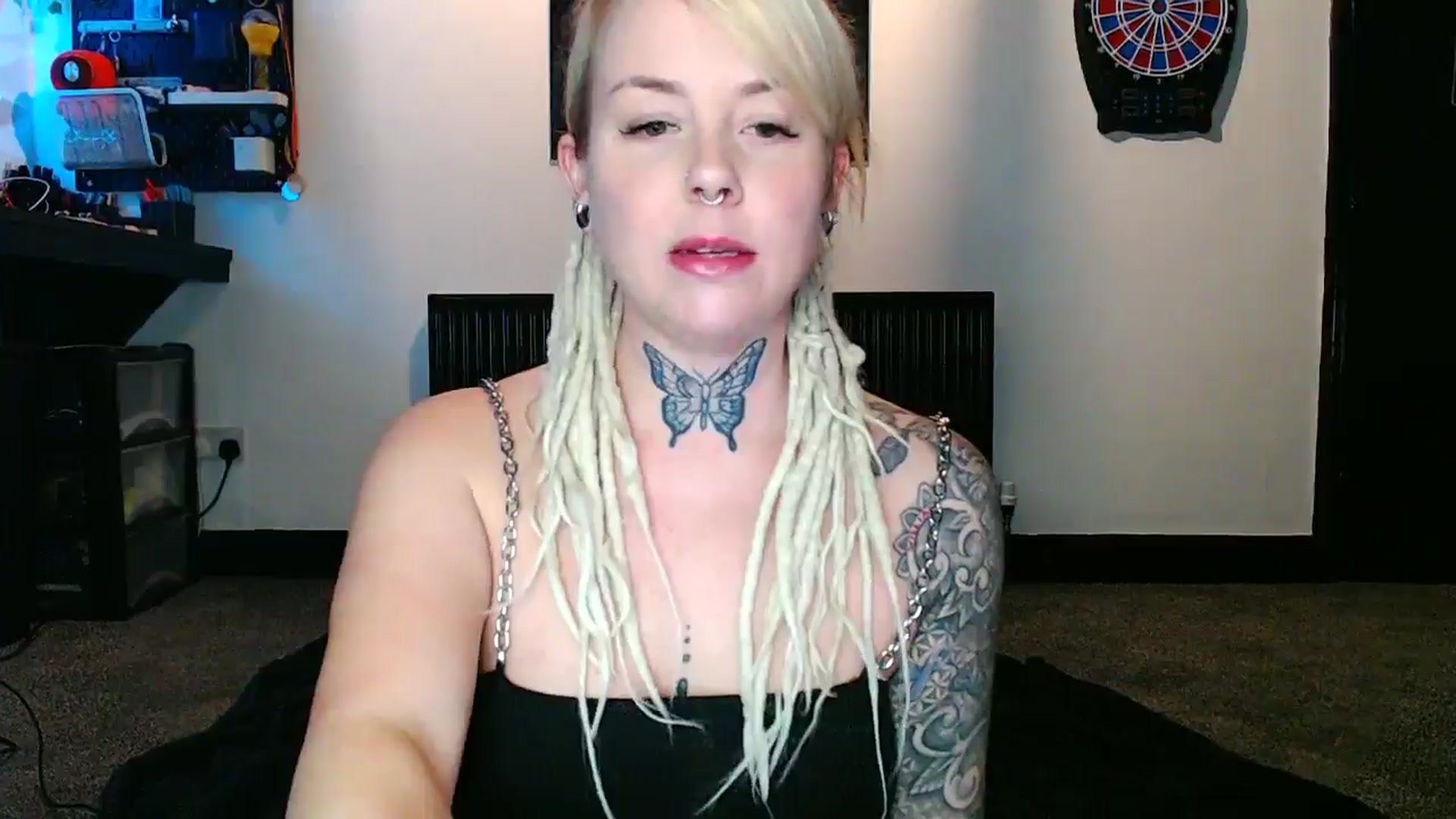 Gallery image thumbnail from pixieDread's myfreecams stream on, 01/02/2026, 19:47 image 11 of 20