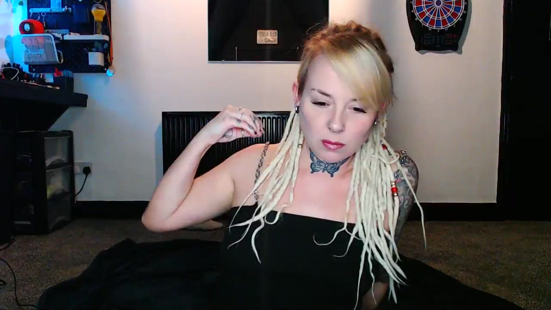 Gallery image thumbnail from pixieDread's myfreecams stream on, 01/02/2026, 19:47 image 7 of 20
