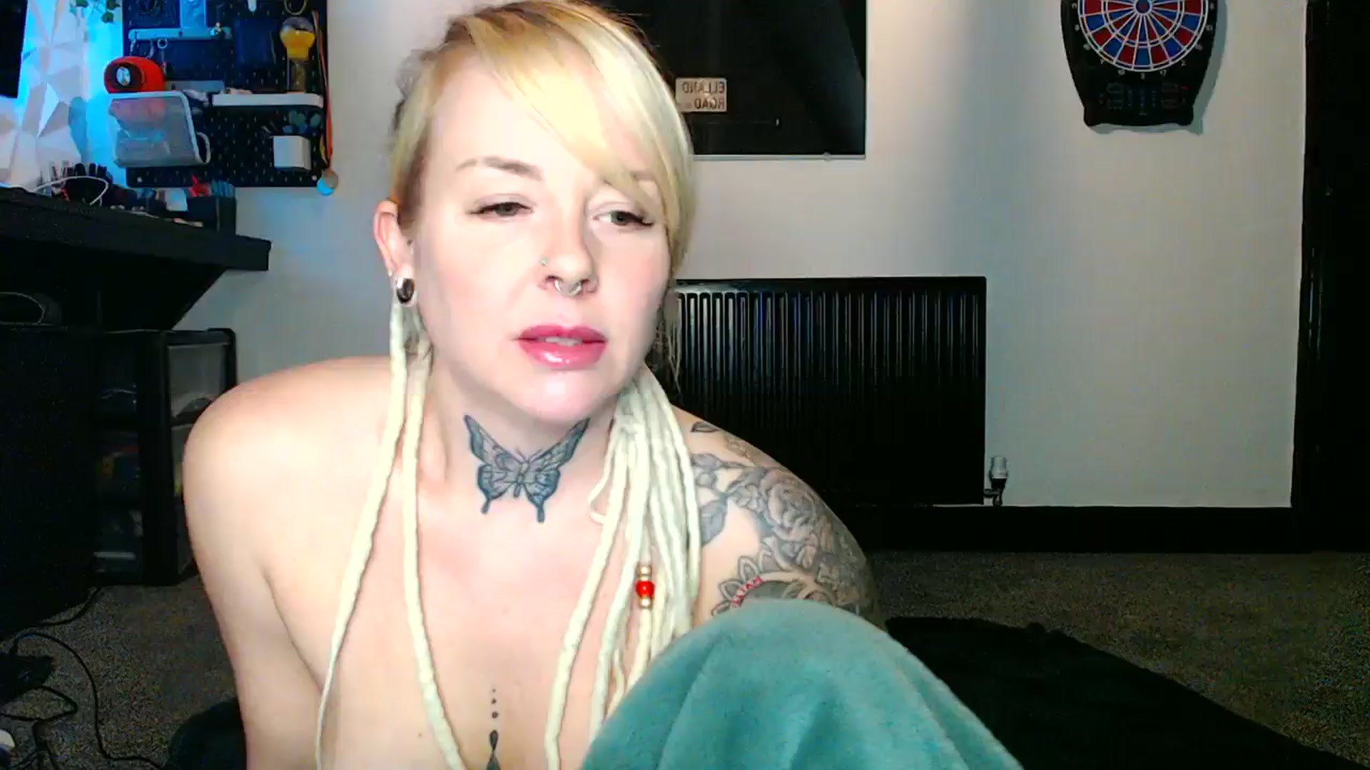 Gallery image thumbnail from pixieDread's myfreecams stream on, 01/02/2026, 21:25 image 14 of 20
