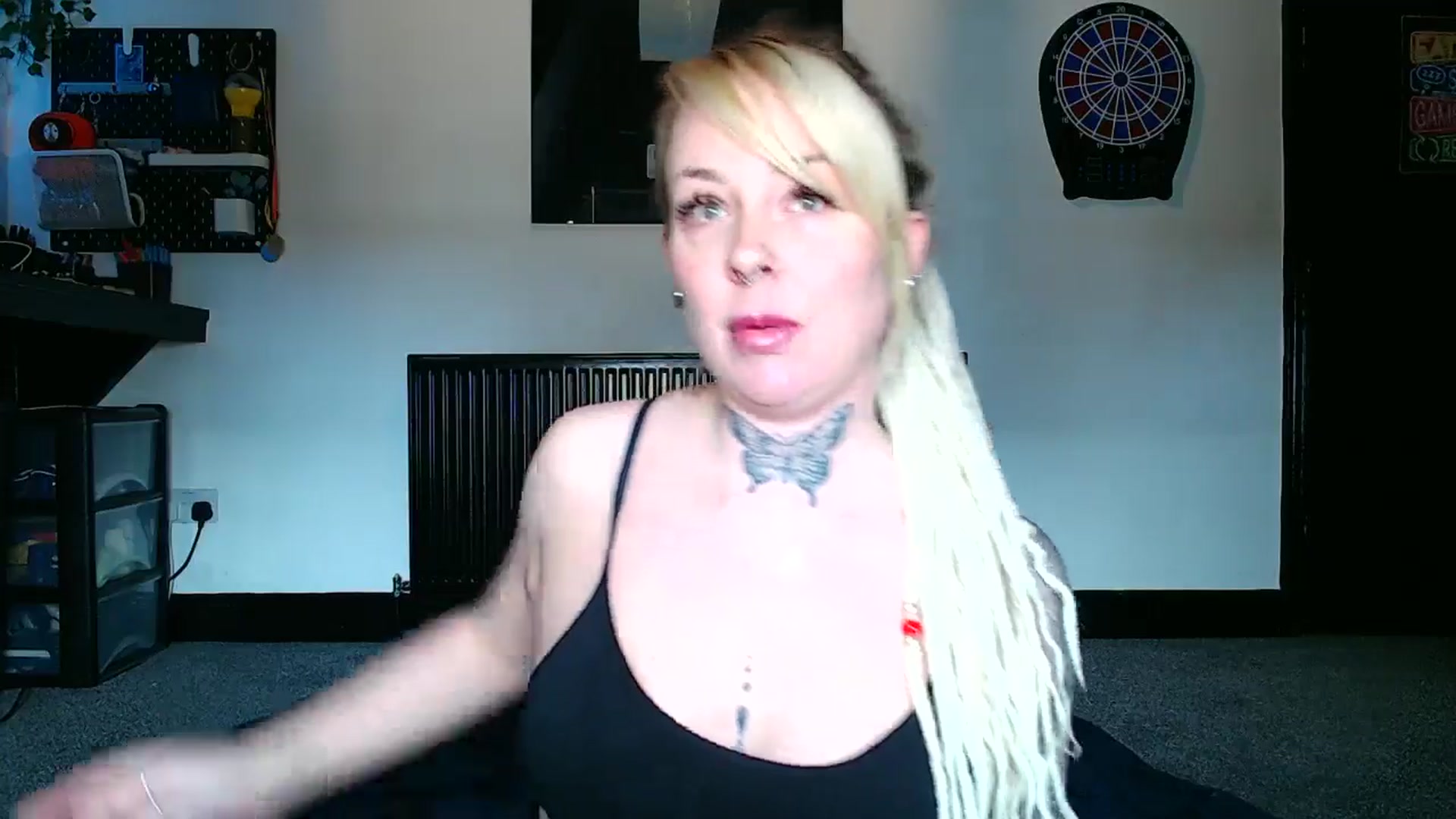 Gallery image thumbnail from pixieDread's myfreecams stream on, 01/03/2026, 13:50 image 12 of 20