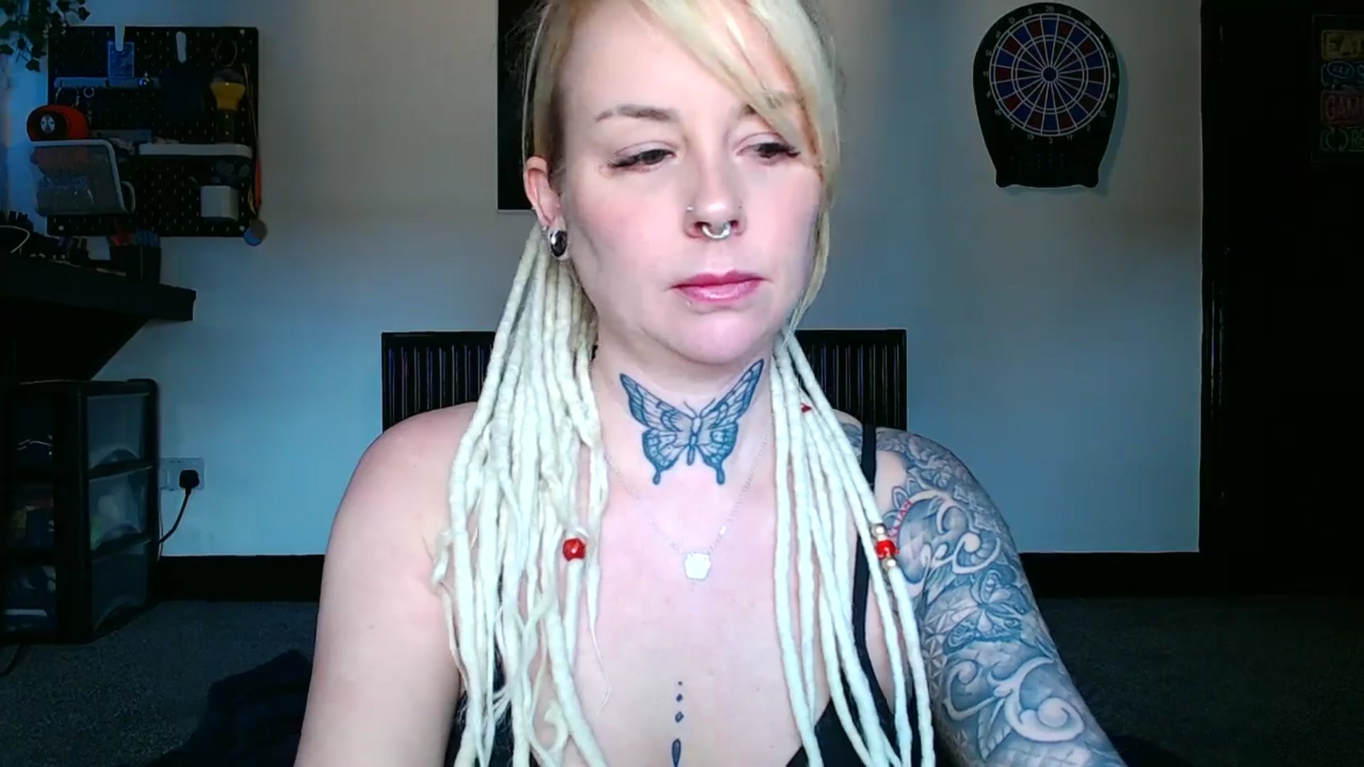 Gallery image thumbnail from pixieDread's myfreecams stream on, 01/03/2026, 13:50 image 18 of 20