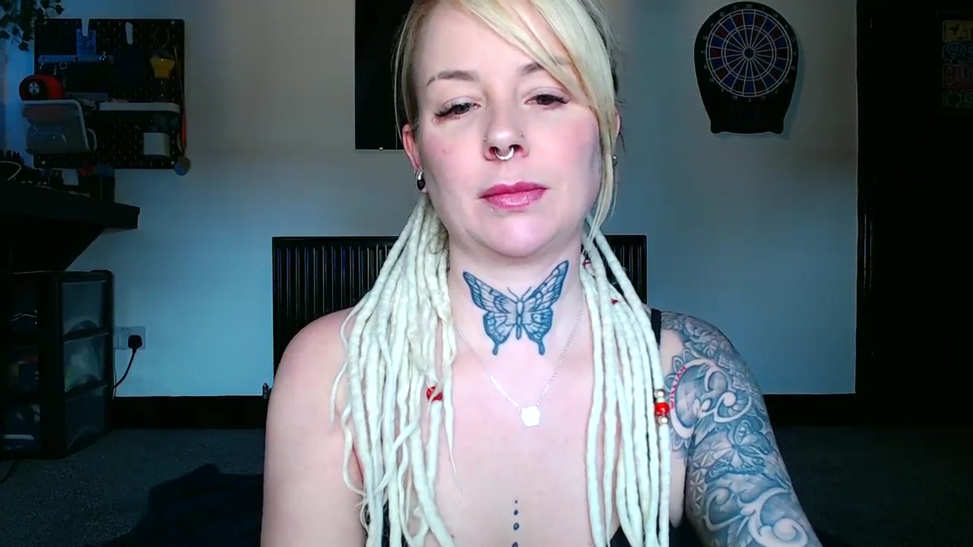Gallery image thumbnail from pixieDread's myfreecams stream on, 01/03/2026, 13:50 image 17 of 20