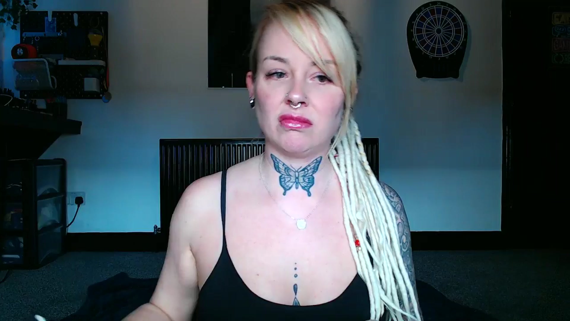 Gallery image thumbnail from pixieDread's myfreecams stream on, 01/03/2026, 13:50 image 10 of 20