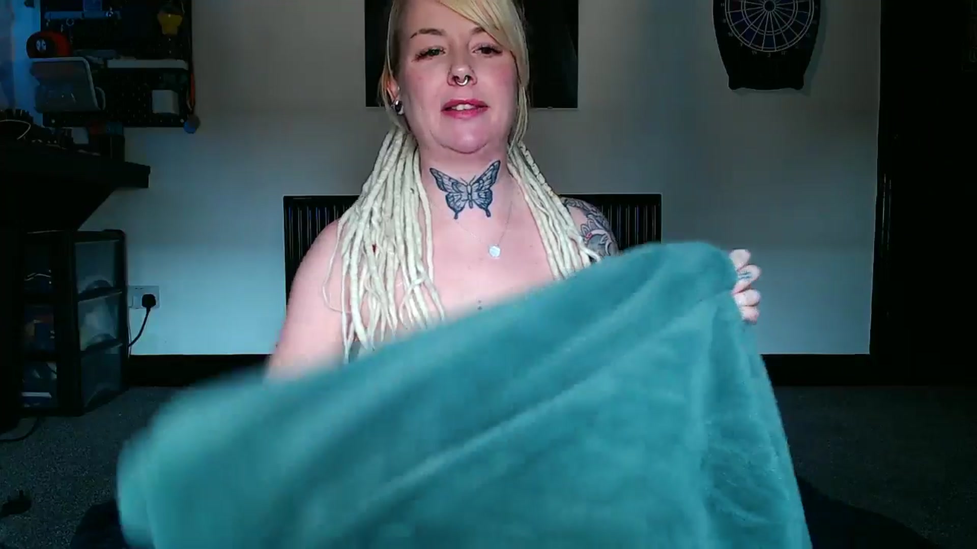 Gallery image thumbnail from pixieDread's myfreecams stream on, 01/03/2026, 14:32 image 15 of 20