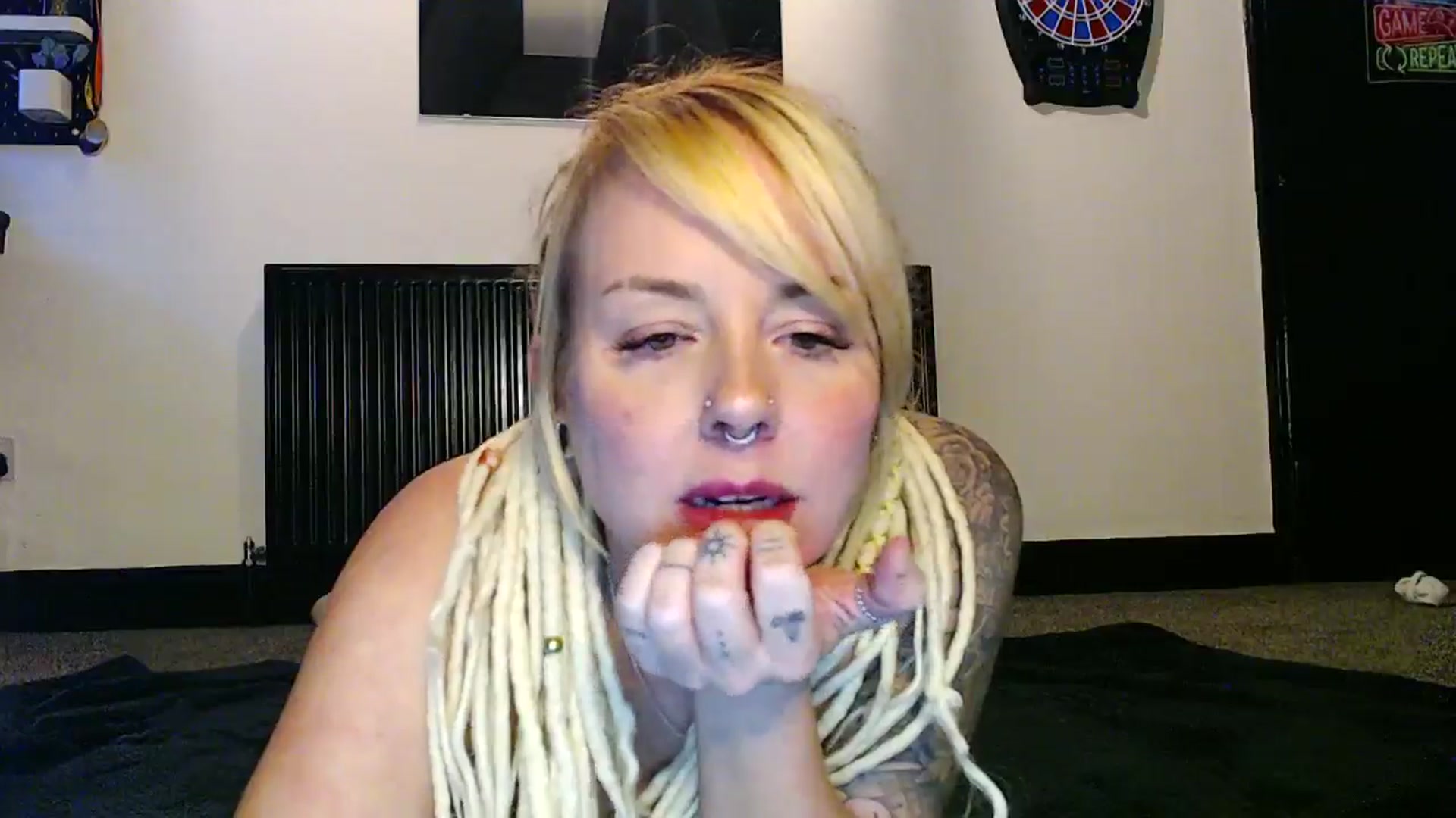 Gallery image thumbnail from pixieDread's myfreecams stream on, 01/03/2026, 16:52 image 11 of 20