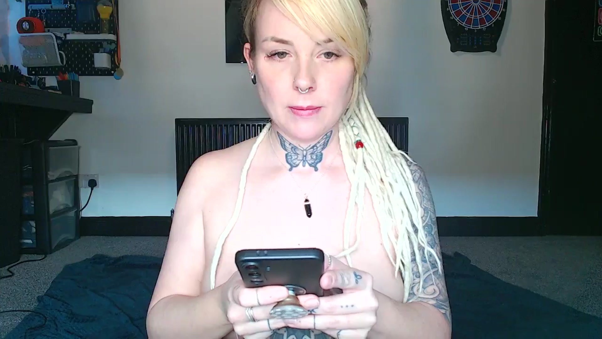 Gallery image thumbnail from pixieDread's myfreecams stream on, 01/08/2026, 12:53 image 5 of 20