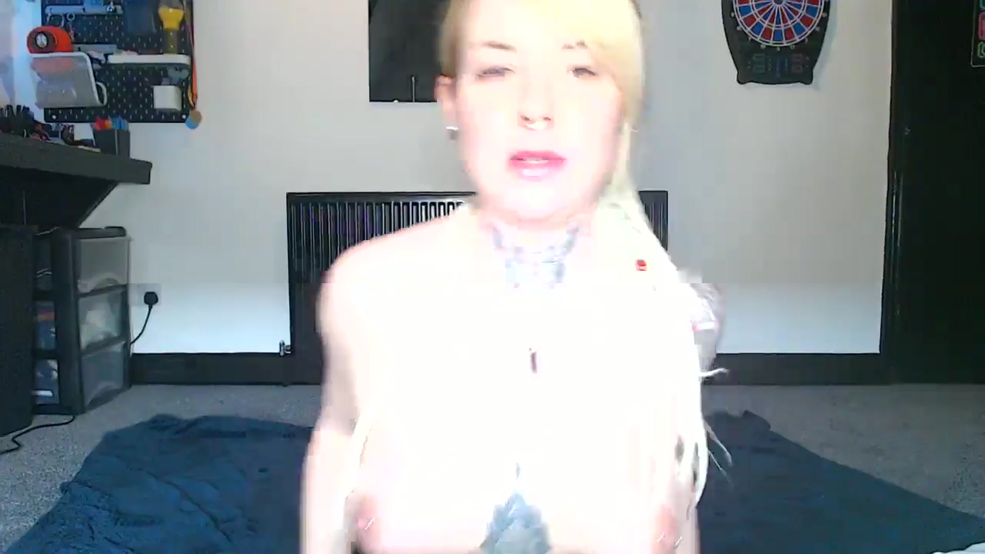 Gallery image thumbnail from pixieDread's myfreecams stream on, 01/08/2026, 12:53 image 17 of 20