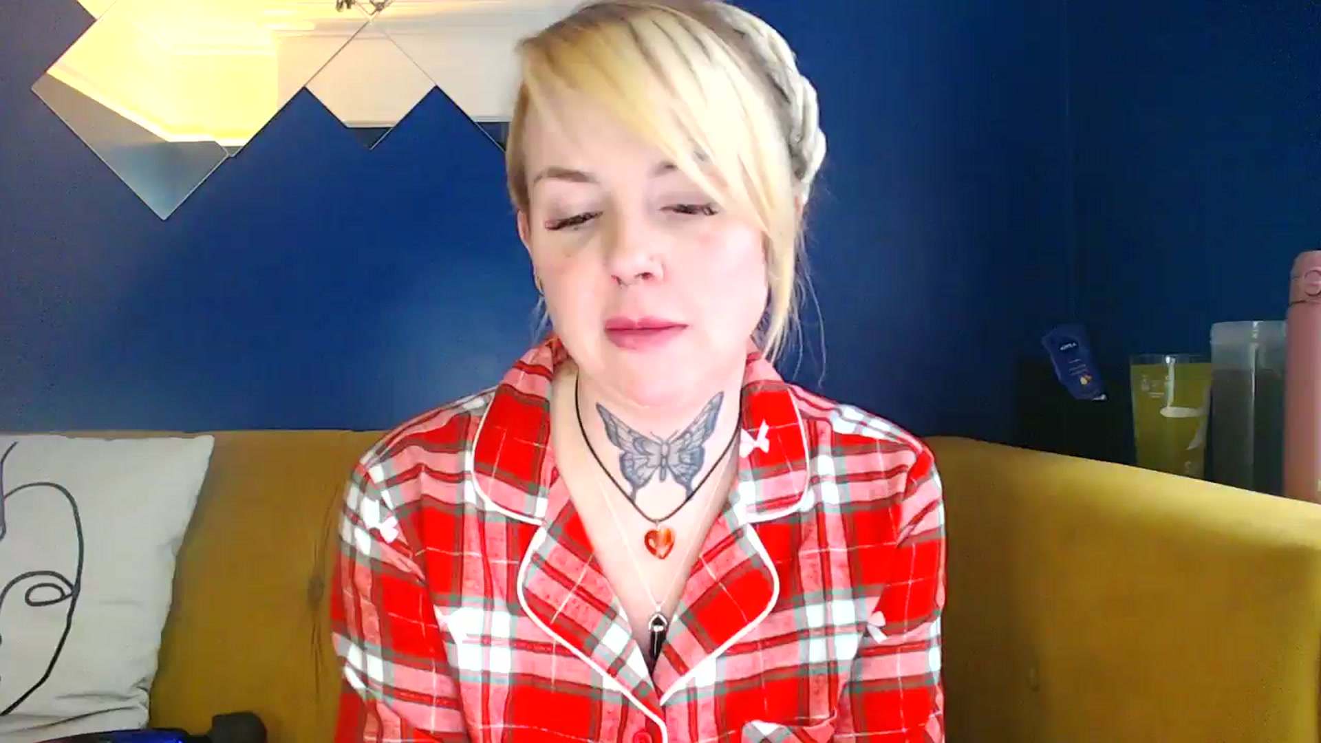 Gallery image thumbnail from pixieDread's myfreecams stream on, 01/09/2026, 12:28 image 8 of 20