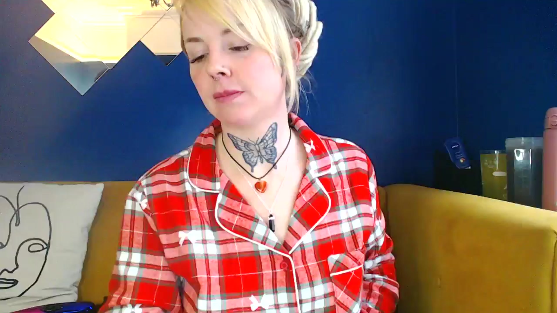 Gallery image thumbnail from pixieDread's myfreecams stream on, 01/09/2026, 12:28 image 1 of 20