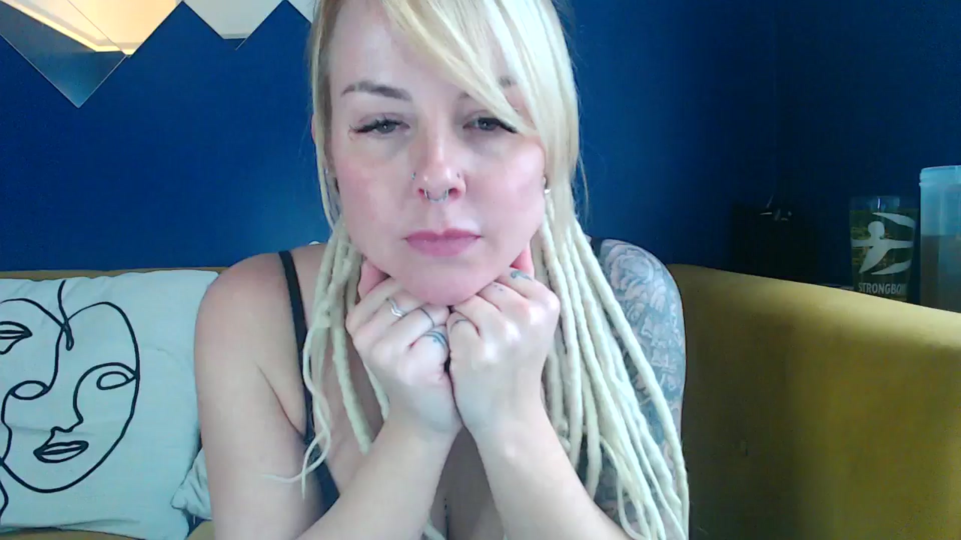 Gallery image thumbnail from pixieDread's myfreecams stream on, 01/20/2026, 13:08 image 4 of 20