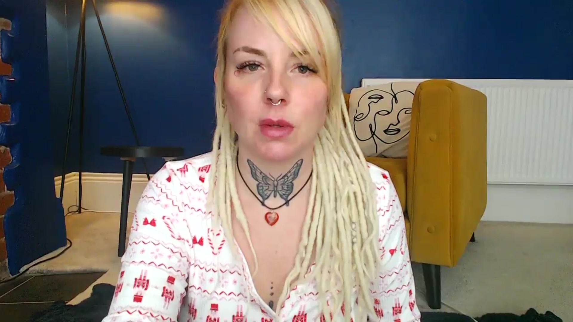 Gallery image thumbnail from pixieDread's myfreecams stream on, 01/21/2026, 11:37 image 15 of 20