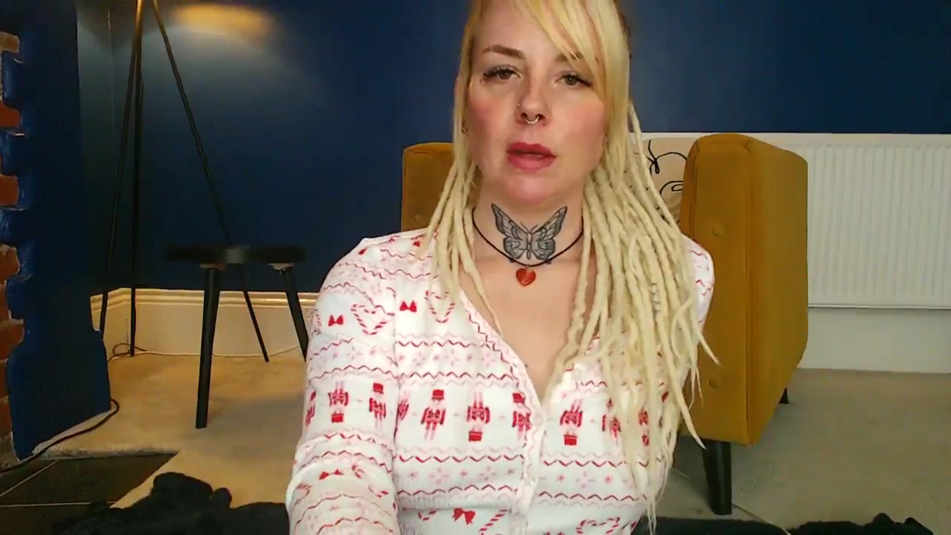 Gallery image thumbnail from pixieDread's myfreecams stream on, 01/21/2026, 11:37 image 14 of 20
