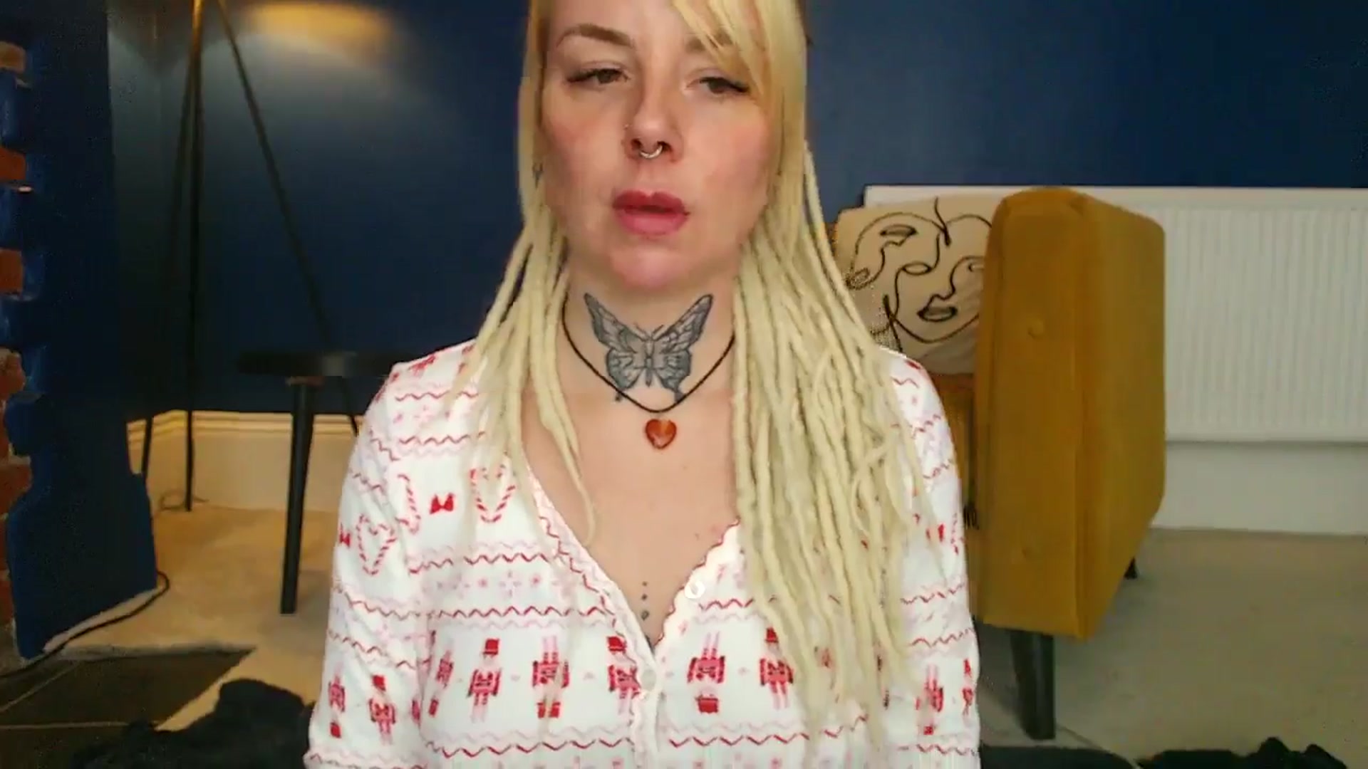 Gallery image thumbnail from pixieDread's myfreecams stream on, 01/21/2026, 11:37 image 18 of 20