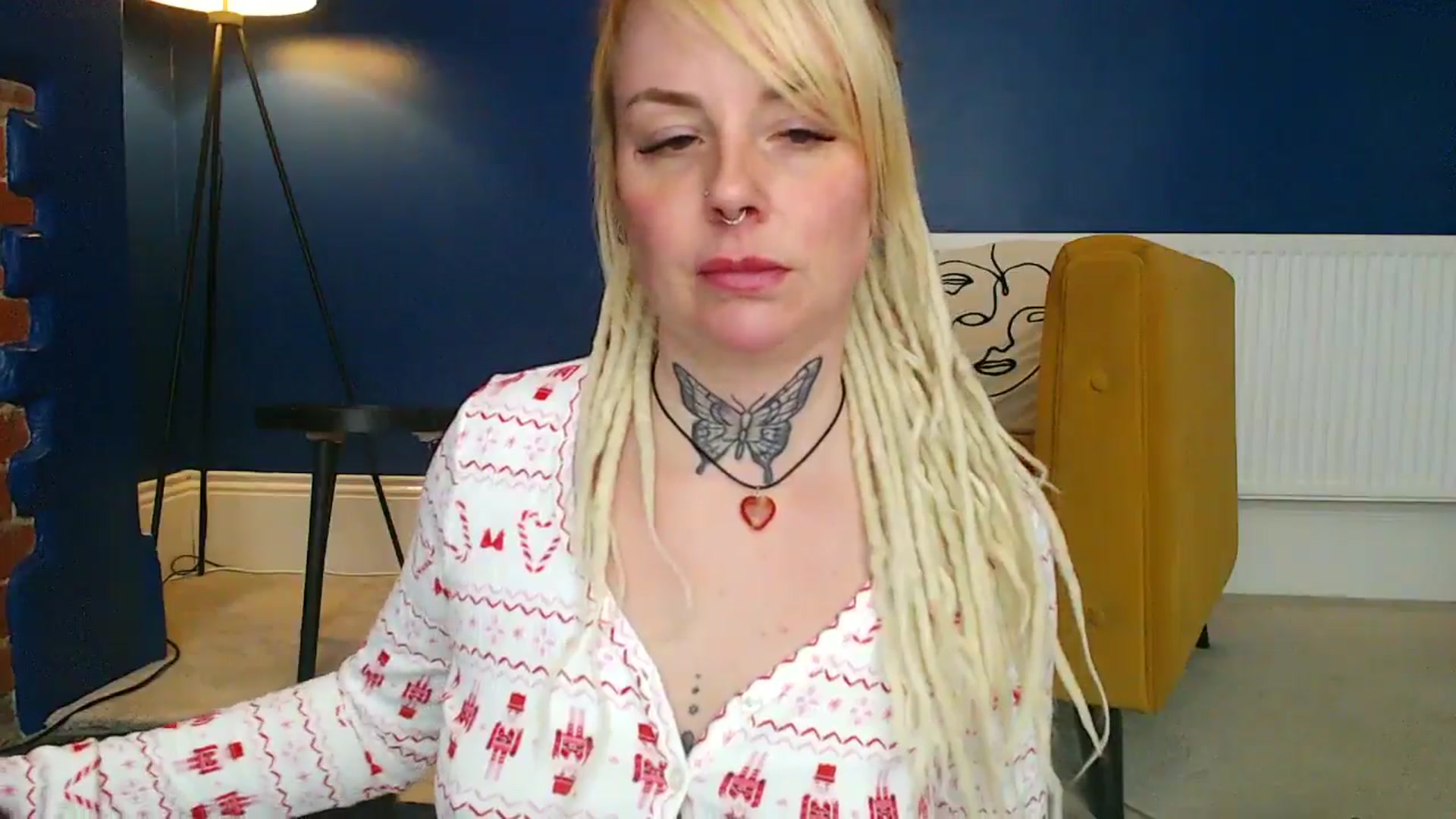 Gallery image thumbnail from pixieDread's myfreecams stream on, 01/21/2026, 11:37 image 6 of 20