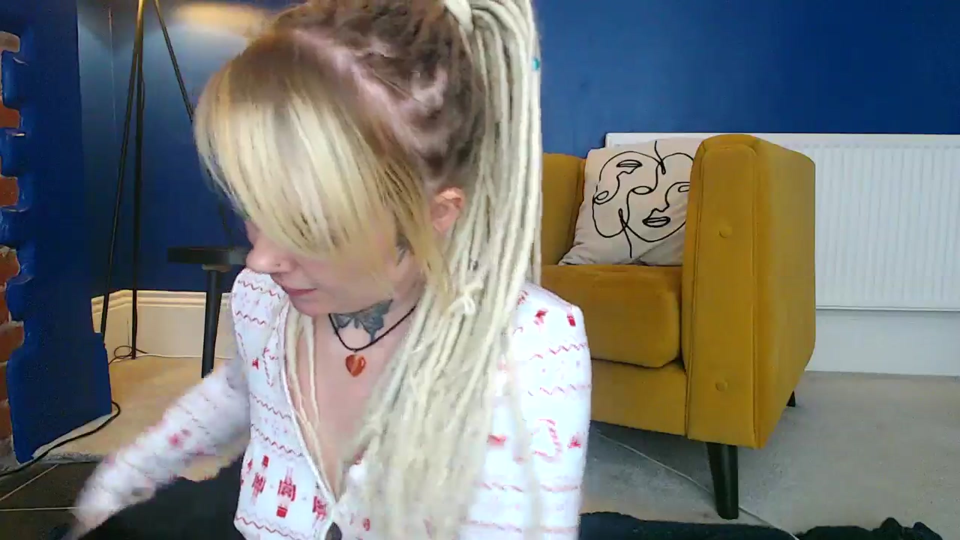 Gallery image thumbnail from pixieDread's myfreecams stream on, 01/21/2026, 11:37 image 10 of 20