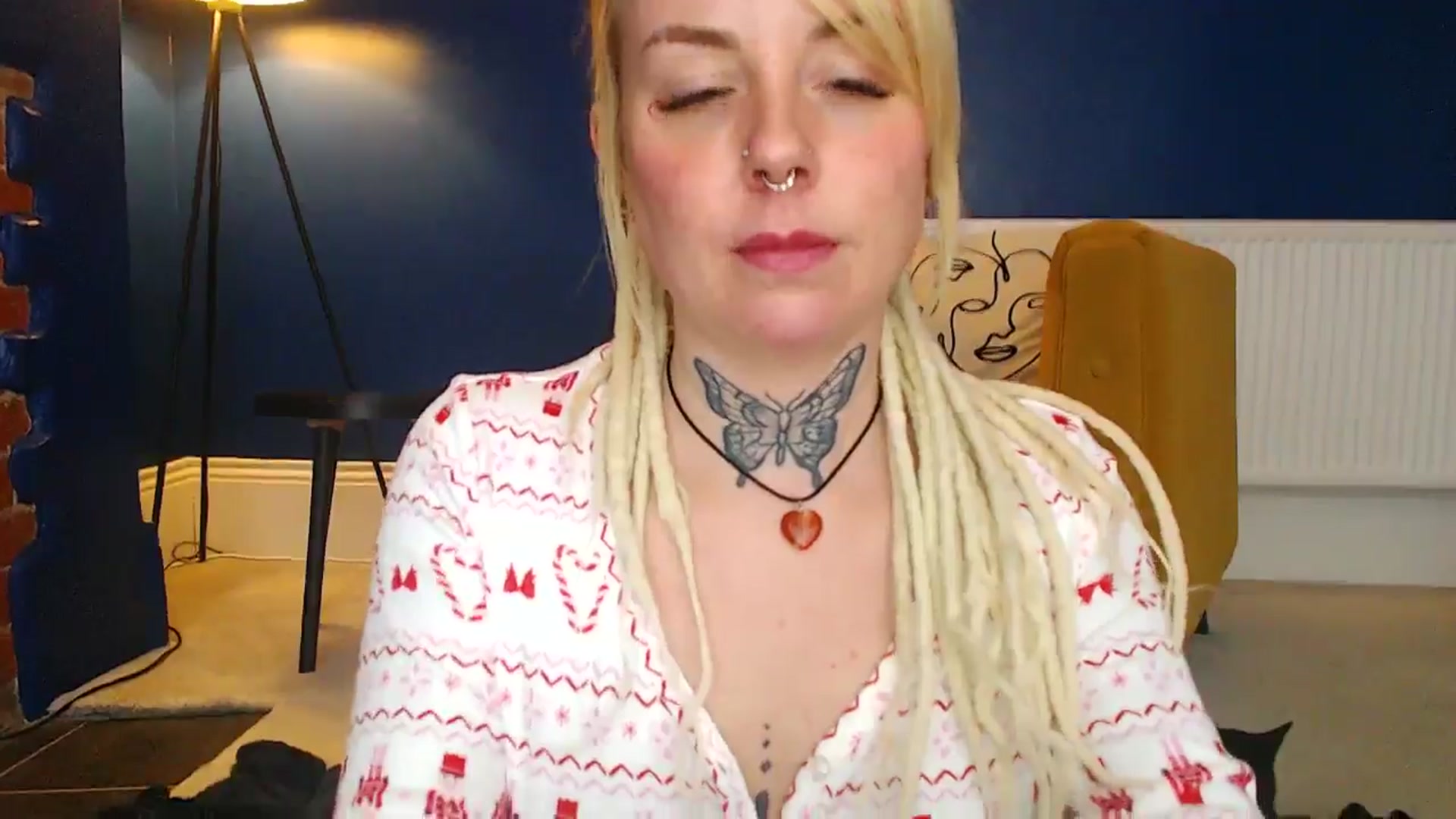 Gallery image thumbnail from pixieDread's myfreecams stream on, 01/21/2026, 13:00 image 5 of 20