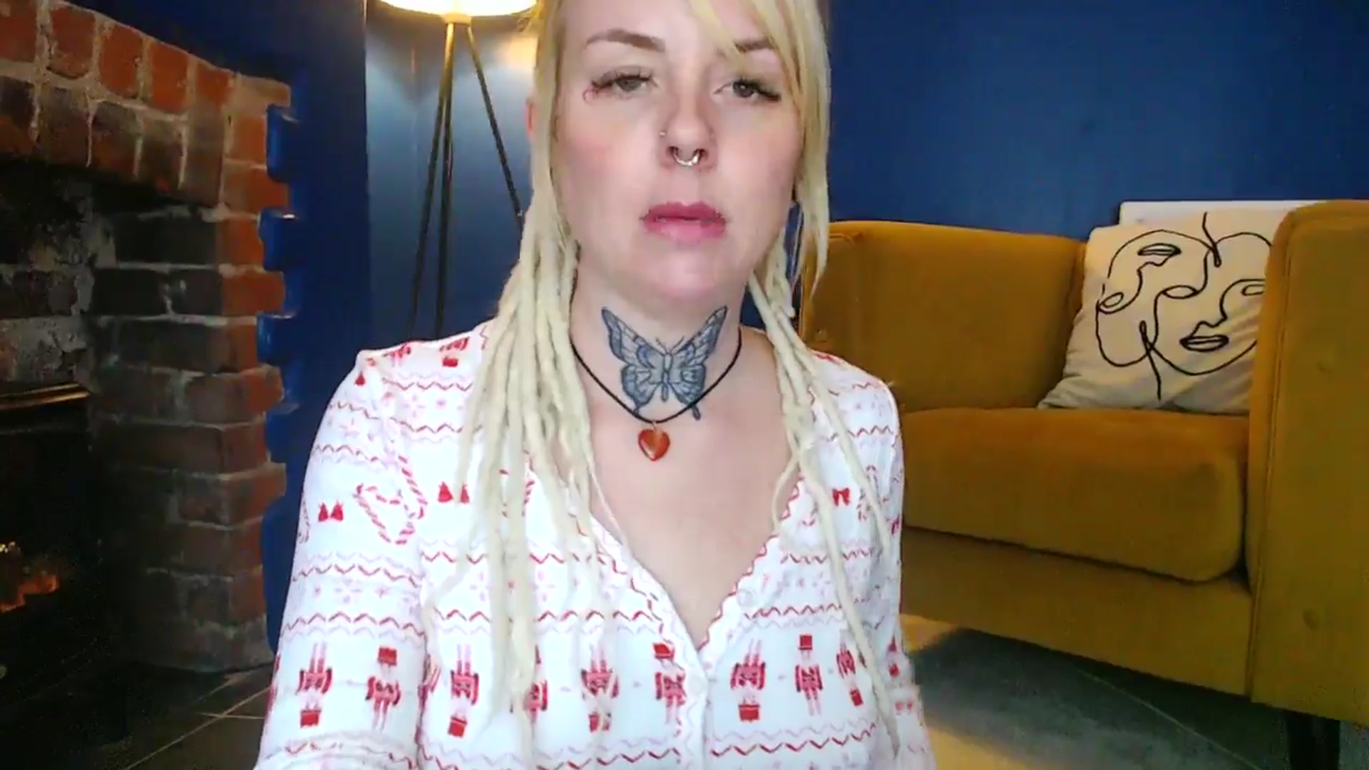 Gallery image thumbnail from pixieDread's myfreecams stream on, 01/21/2026, 13:00 image 13 of 20