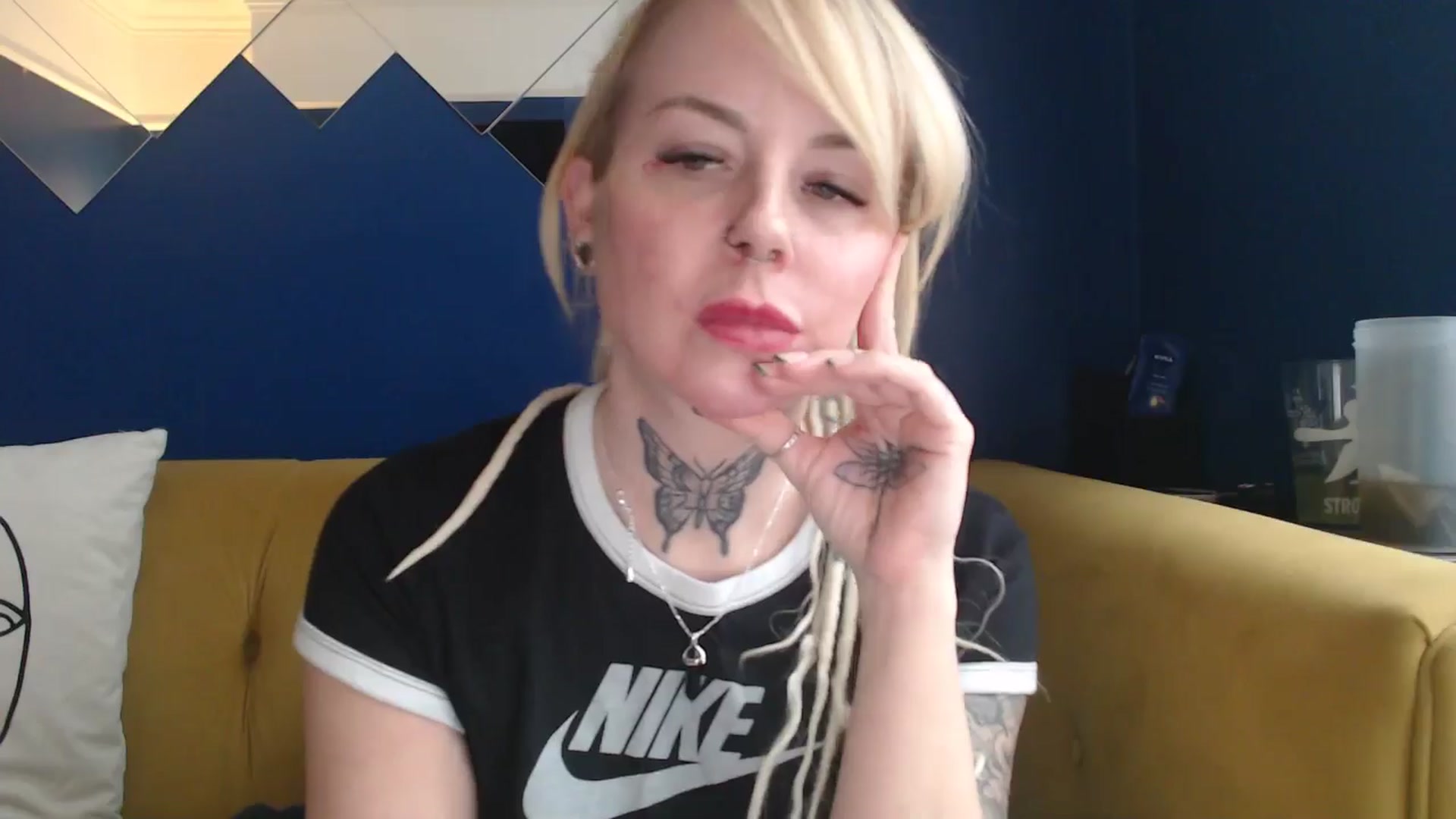 Gallery image thumbnail from pixieDread's myfreecams stream on, 01/28/2026, 14:36 image 9 of 20