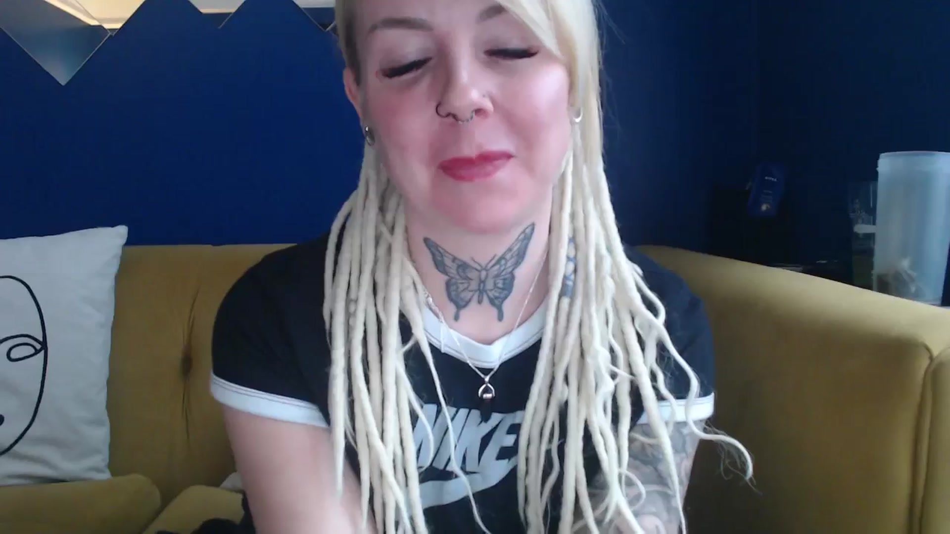 Gallery image thumbnail from pixieDread's myfreecams stream on, 01/28/2026, 14:36 image 12 of 20