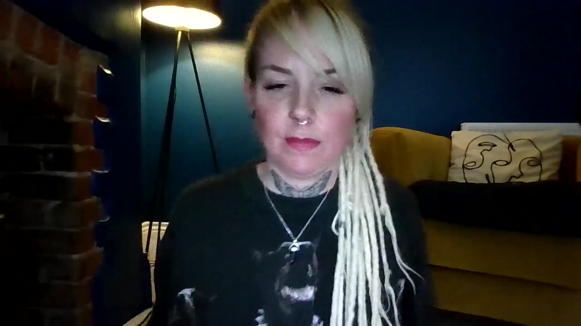 Gallery image thumbnail from pixieDread's myfreecams stream on, 02/05/2026, 13:58 image 16 of 20