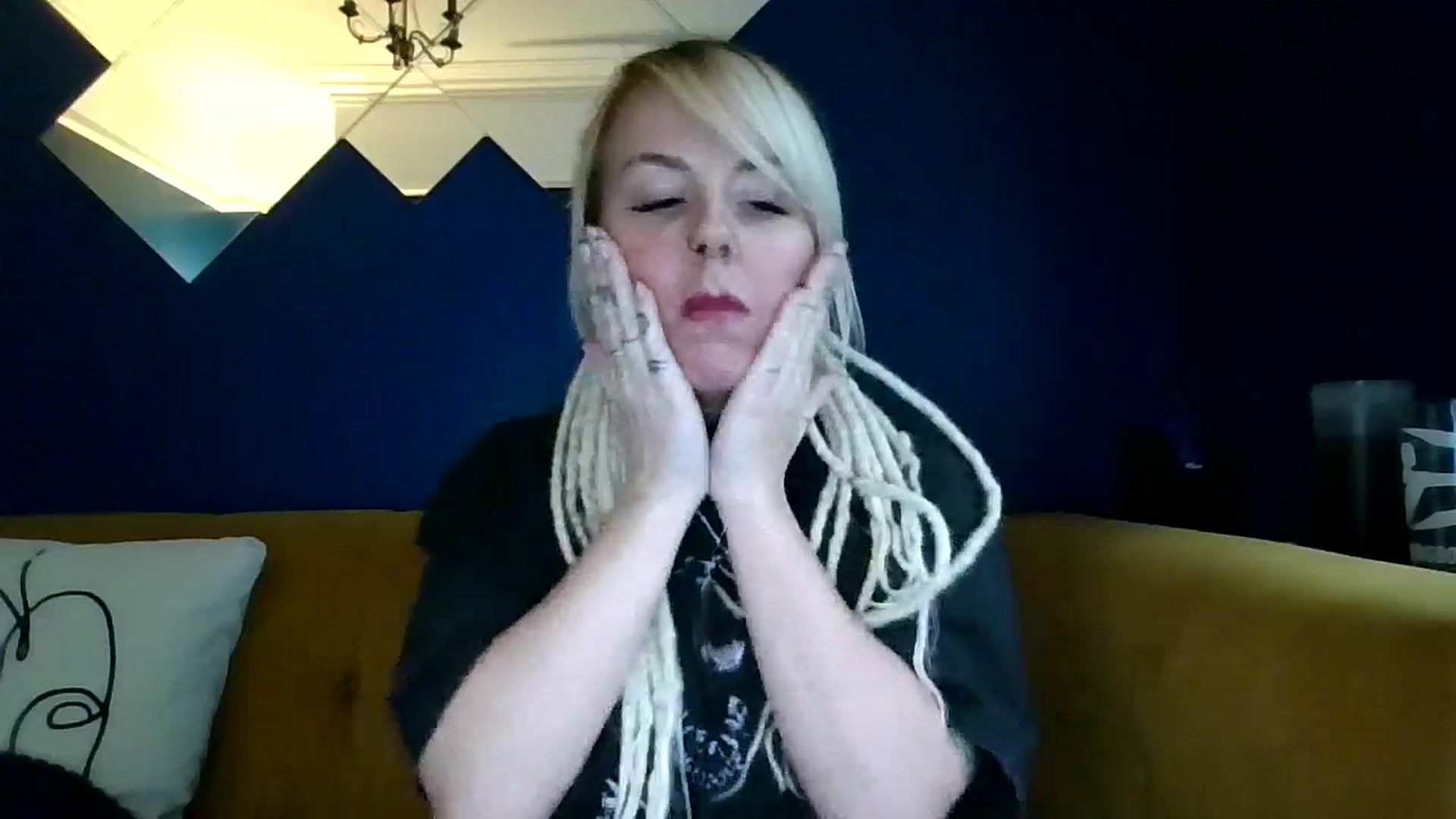 Gallery image thumbnail from pixieDread's myfreecams stream on, 02/05/2026, 13:58 image 10 of 20