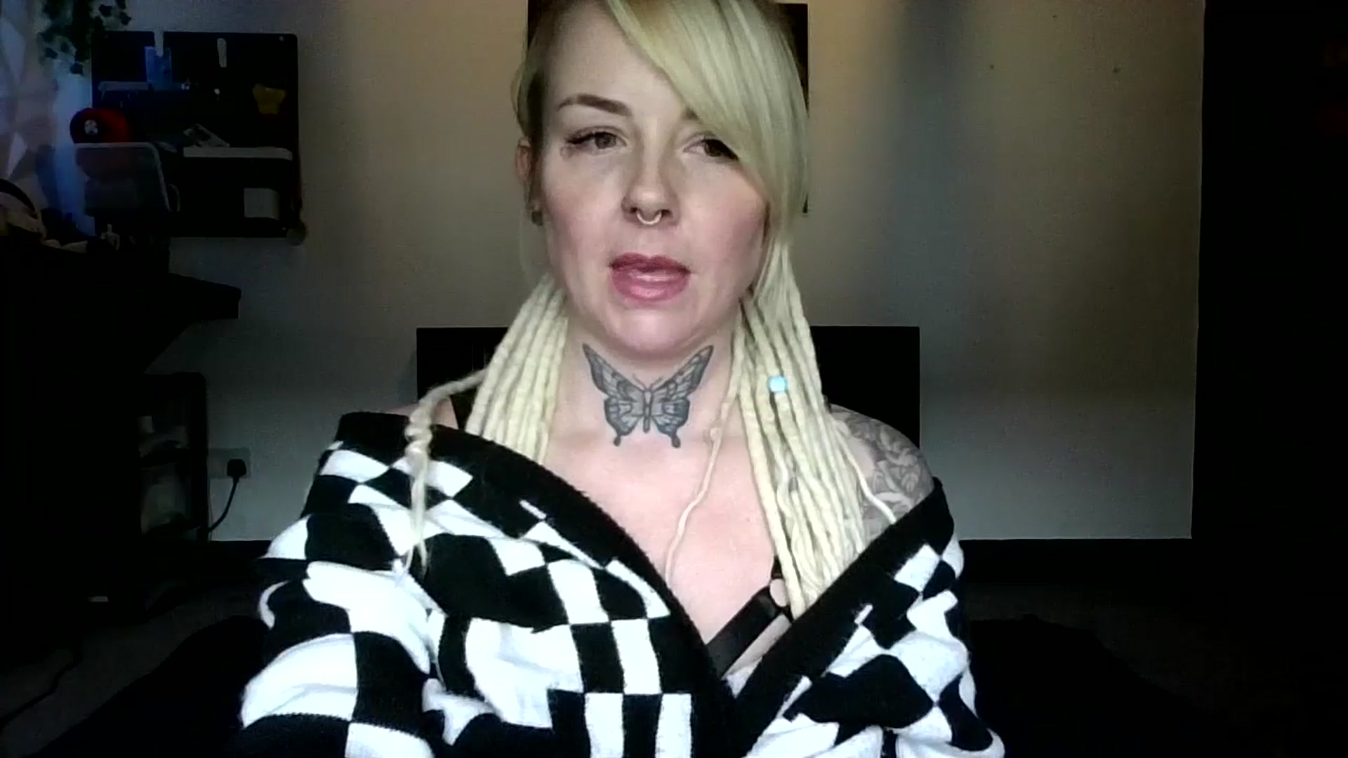 Gallery image thumbnail from pixieDread's myfreecams stream on, 02/12/2026, 12:45 image 15 of 20